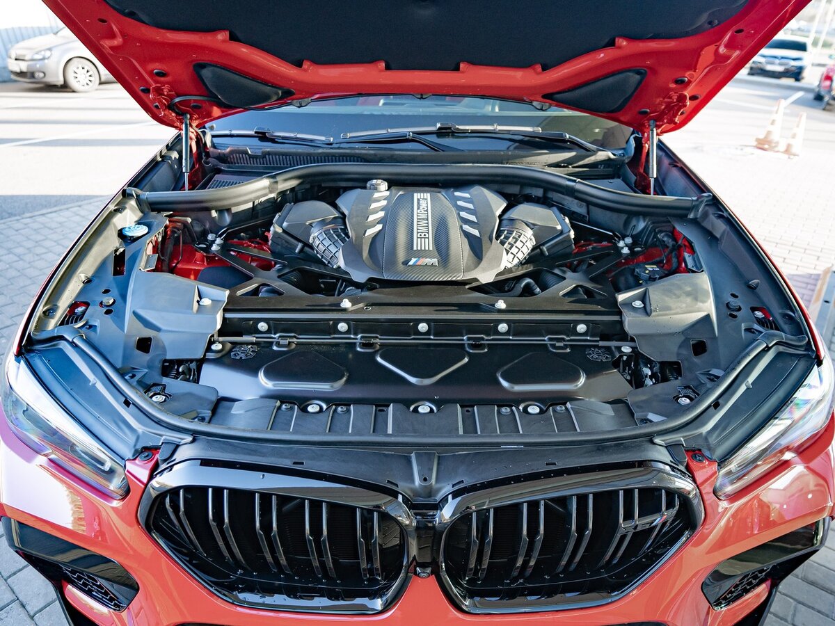 Buy New BMW X6 M (F96)