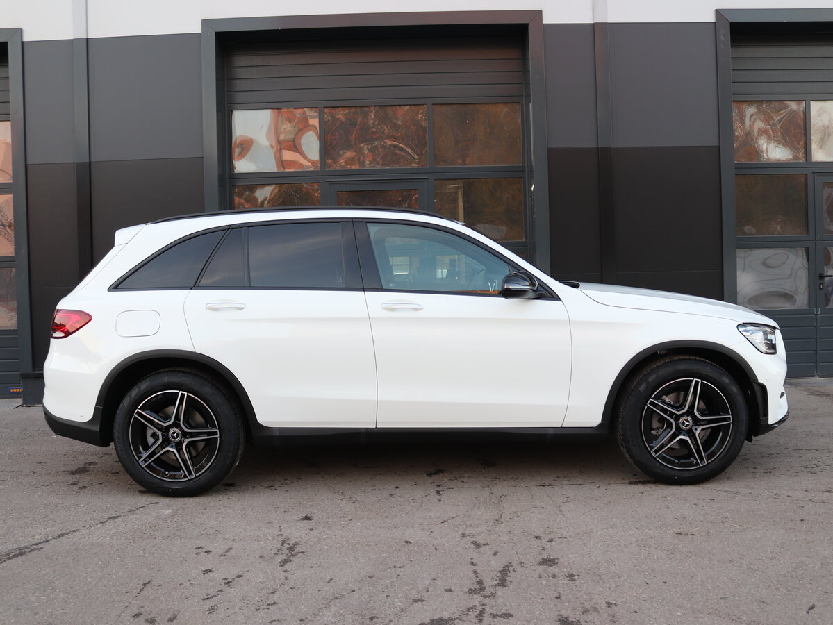 Check price and buy New Mercedes-Benz GLC 300 (X253) Restyling For Sale