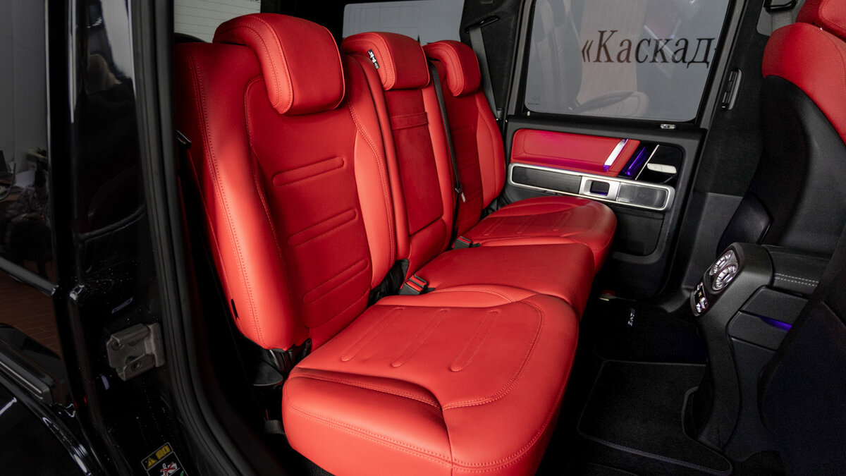 Check price and buy New Mercedes-Benz G-Class 350 d (W463) For Sale