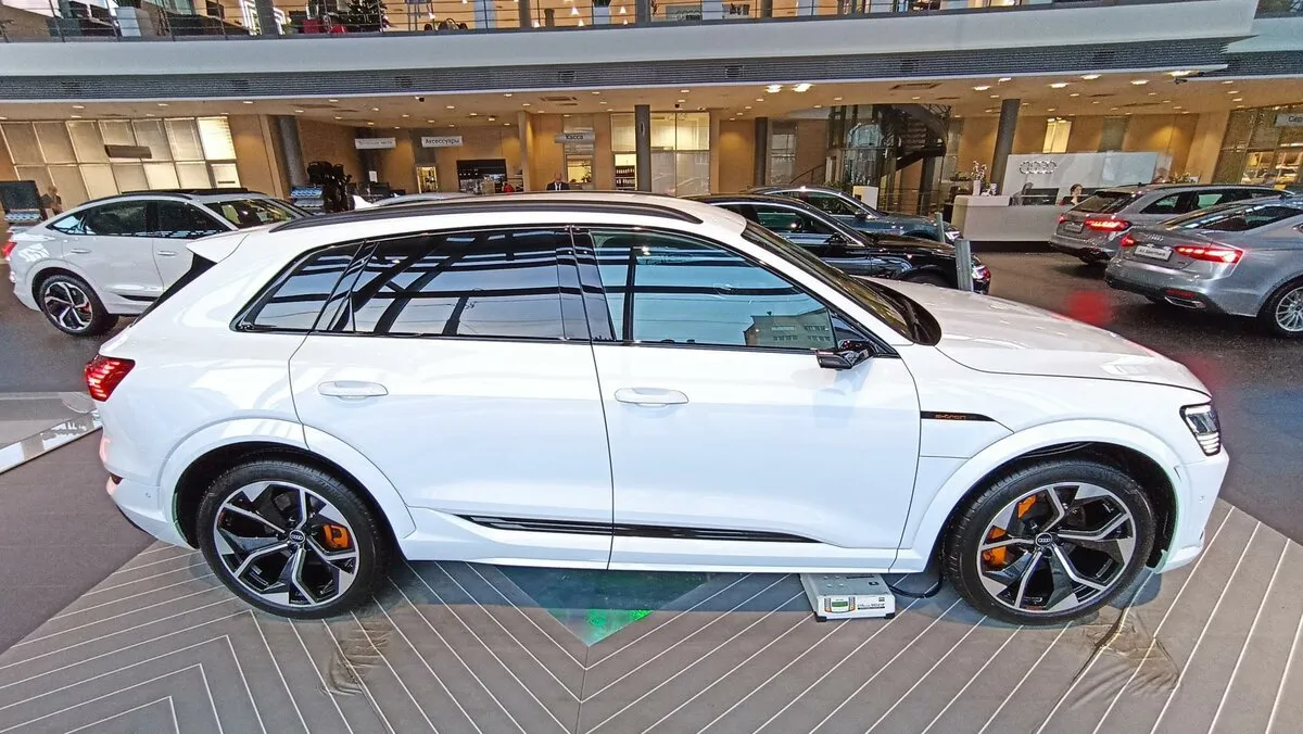 Check price and buy New Audi E-Tron S For Sale
