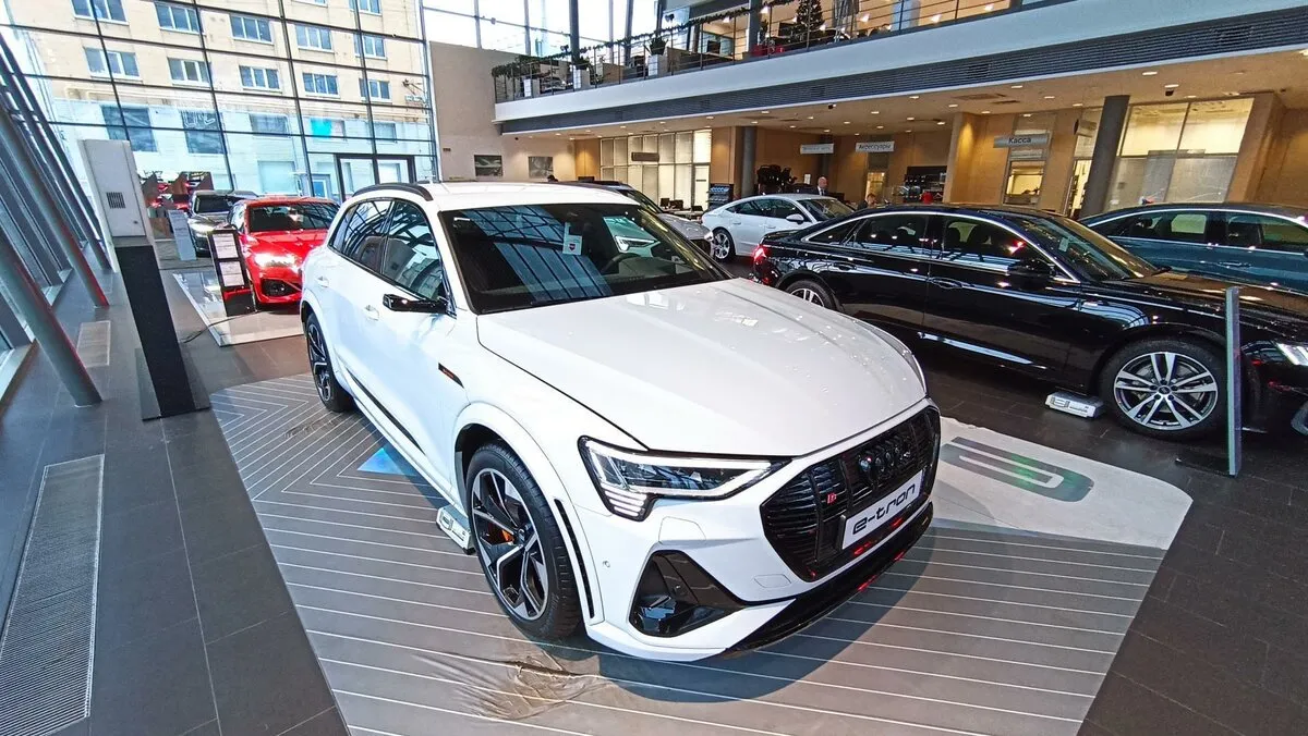 Check price and buy New Audi E-Tron S For Sale