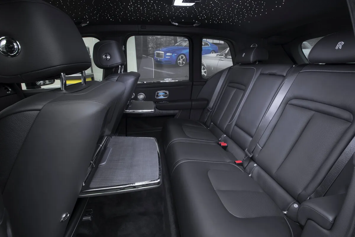 Check price and buy New Rolls-Royce Cullinan For Sale