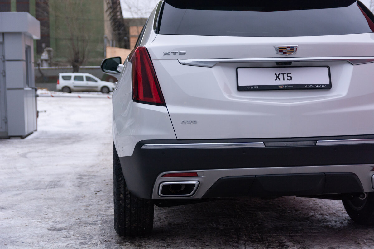 Check price and buy New Cadillac XT5 Restyling For Sale