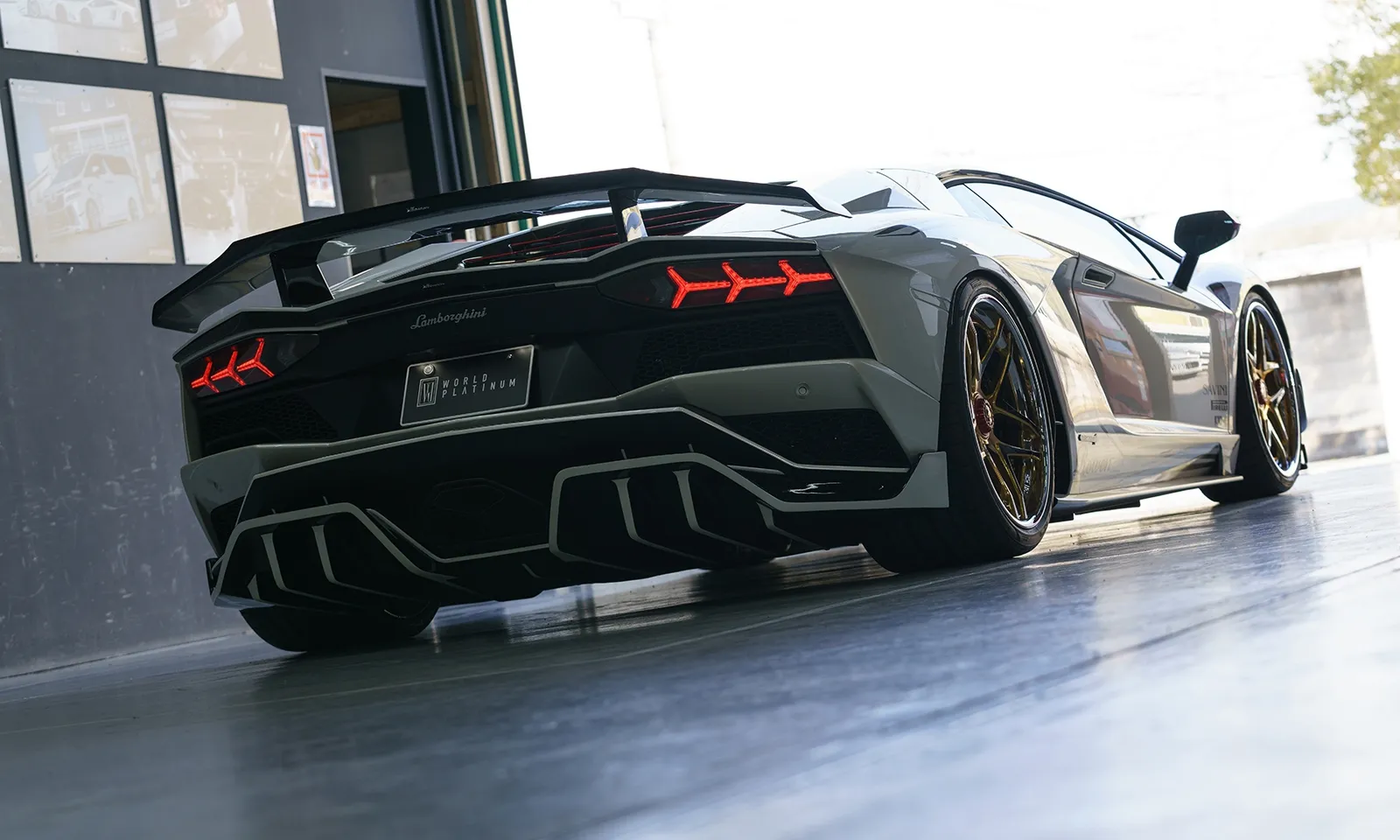 Check our price and buy Rowen body kit for Lamborghini Aventador S