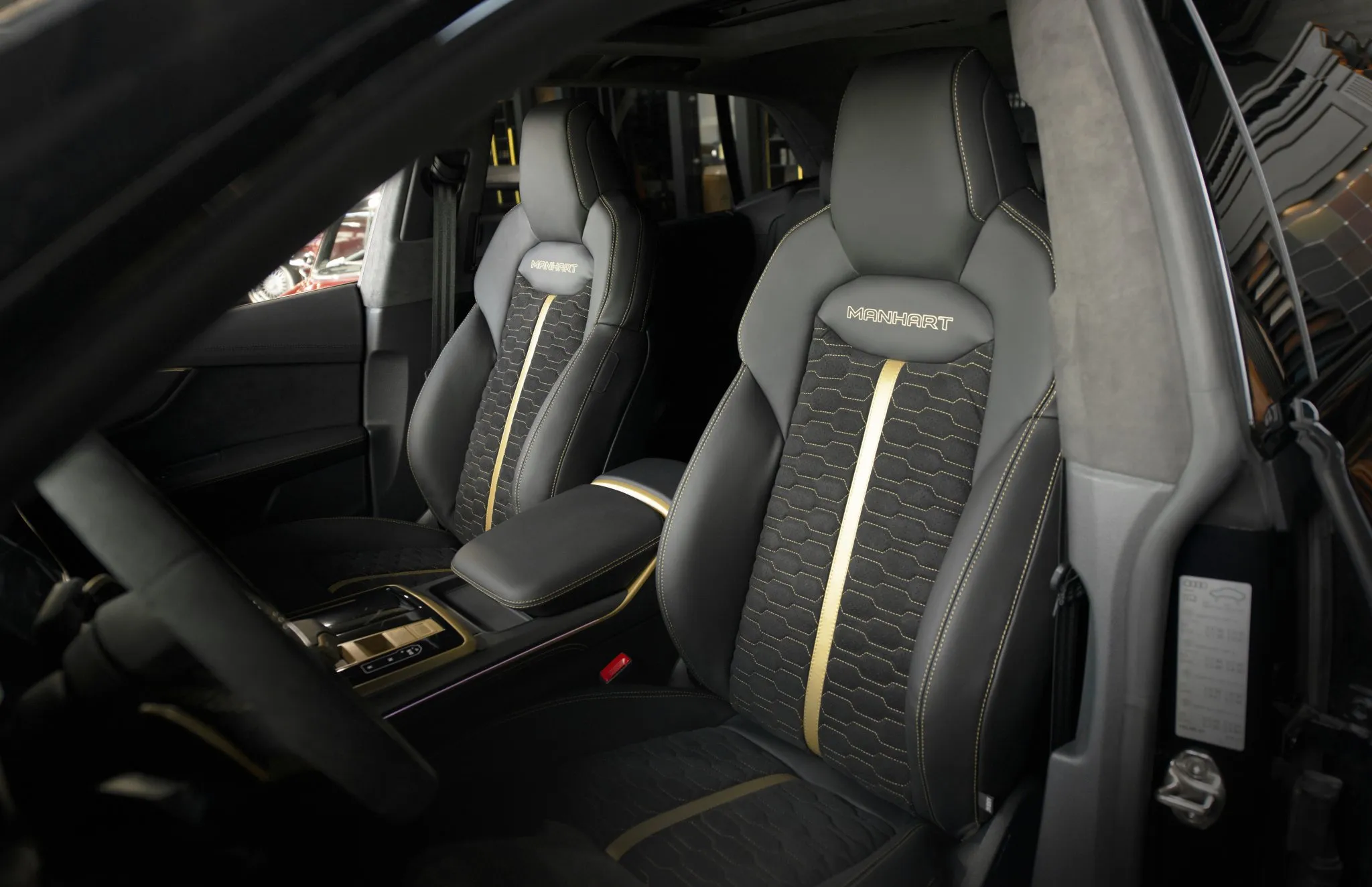 Check our price and buy Manhart body kit for Audi RS Q8