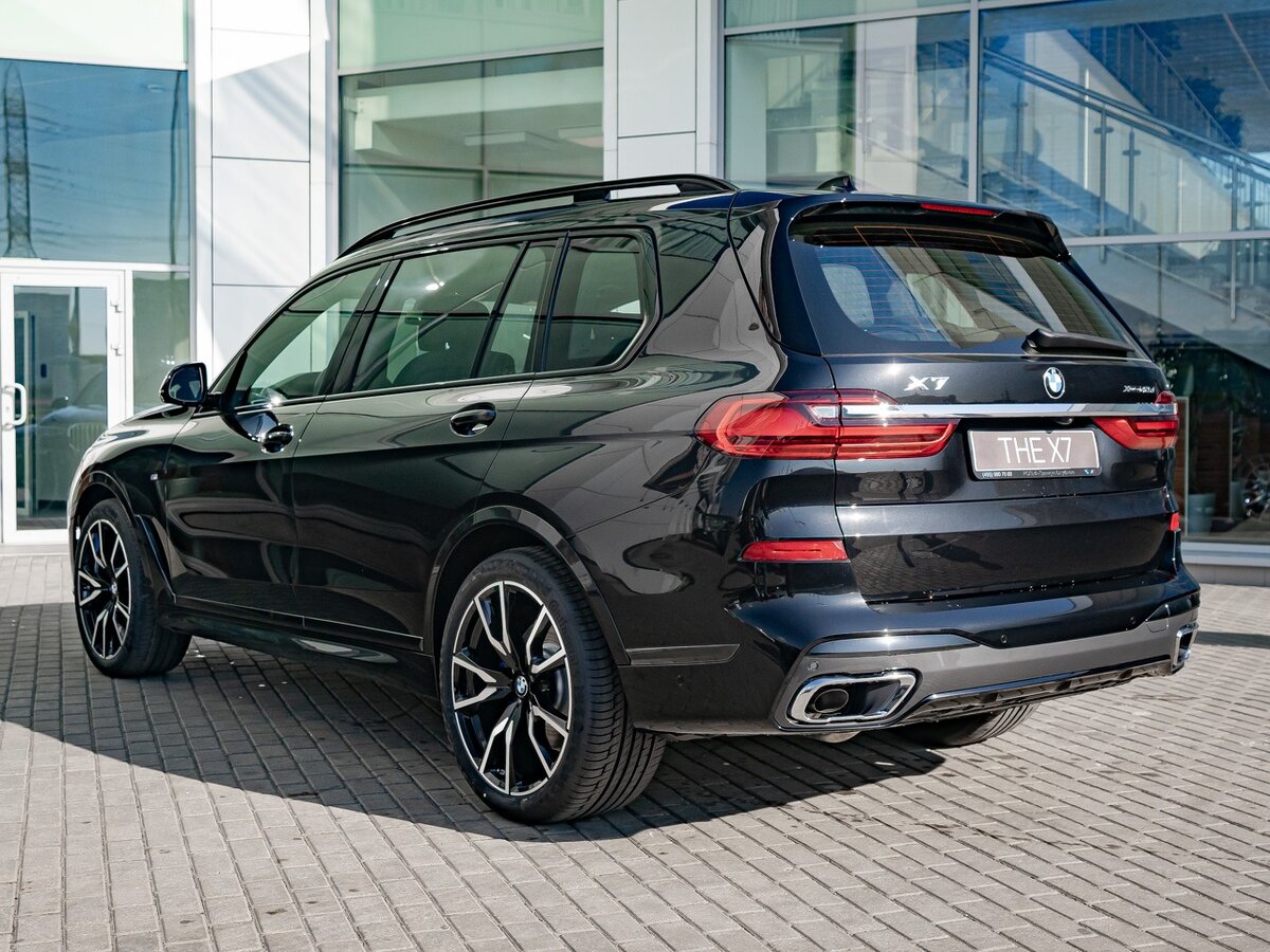 Buy New BMW X7 40d (G07)