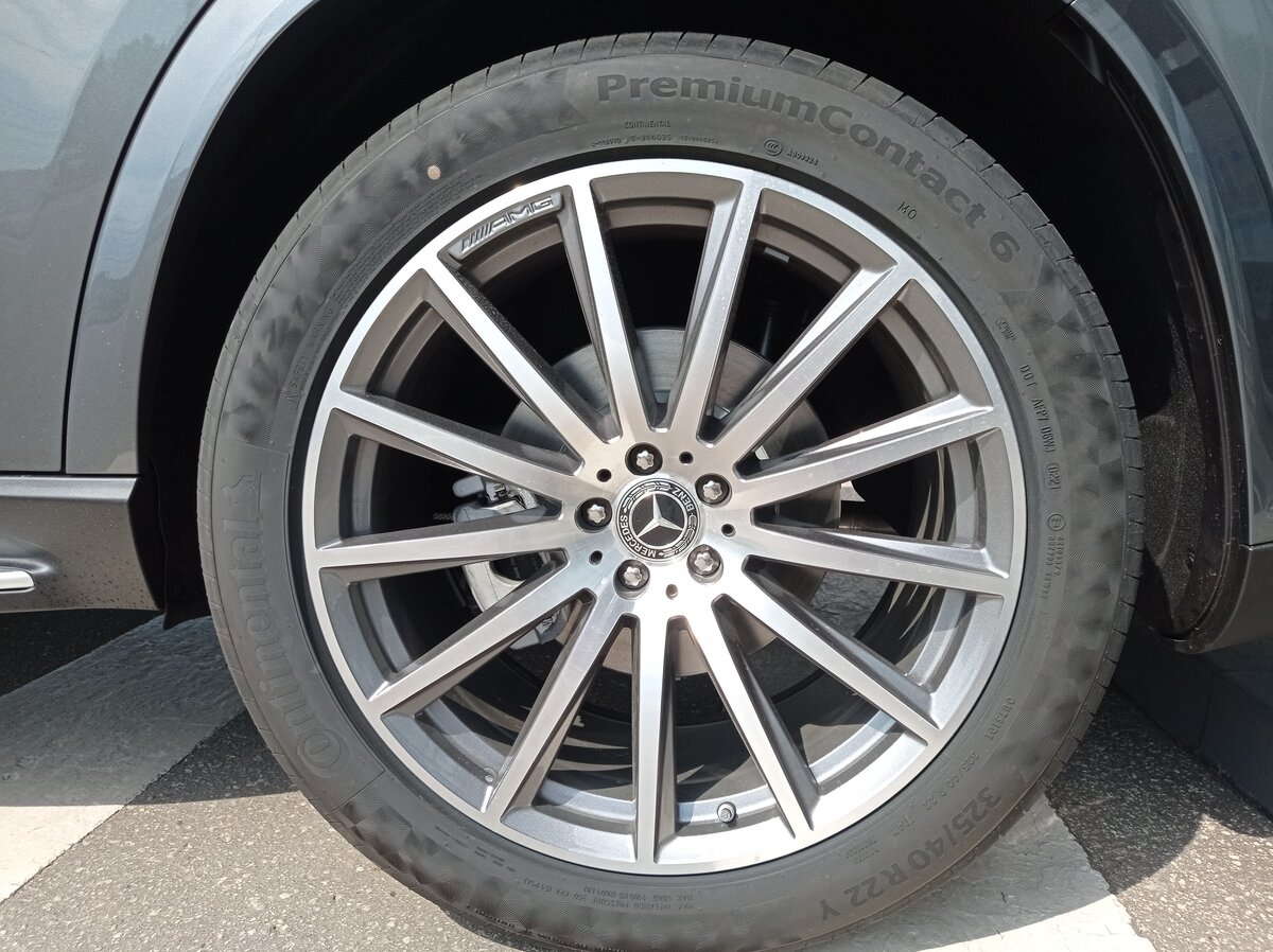 Check price and buy New Mercedes-Benz GLS 400 d (X167) For Sale