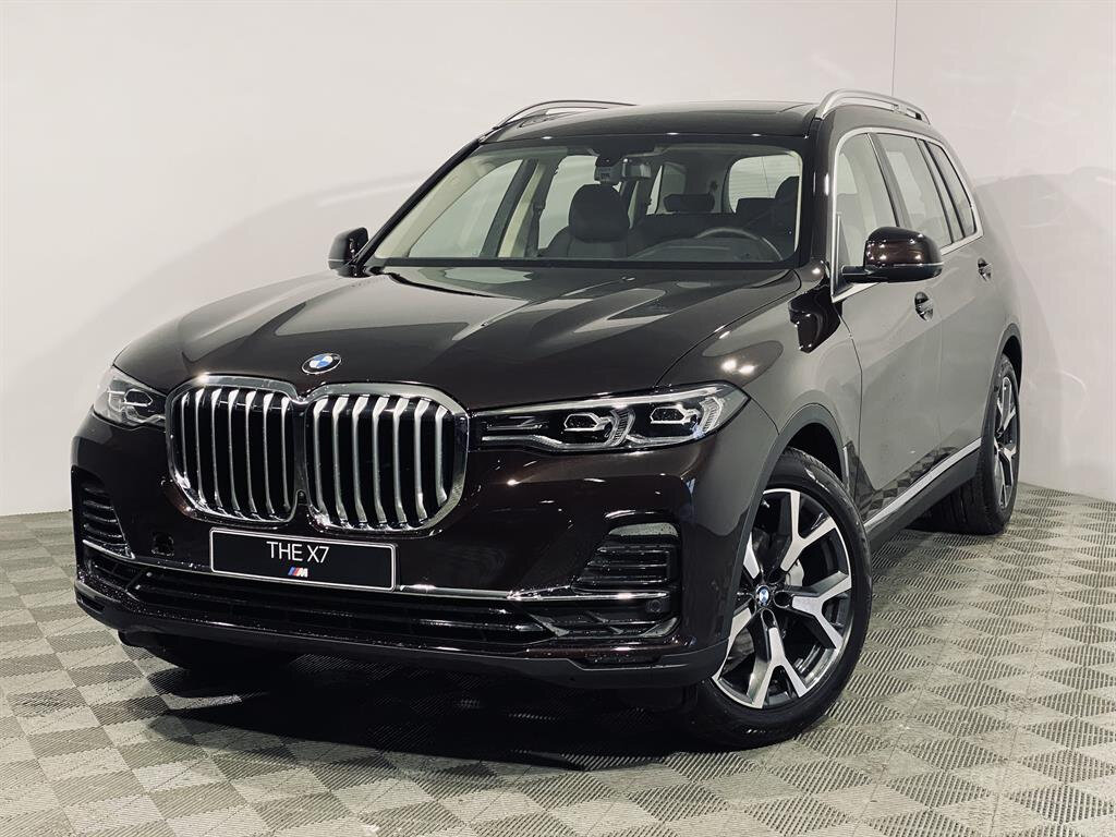 Check price and buy New BMW X7 30d (G07) For Sale