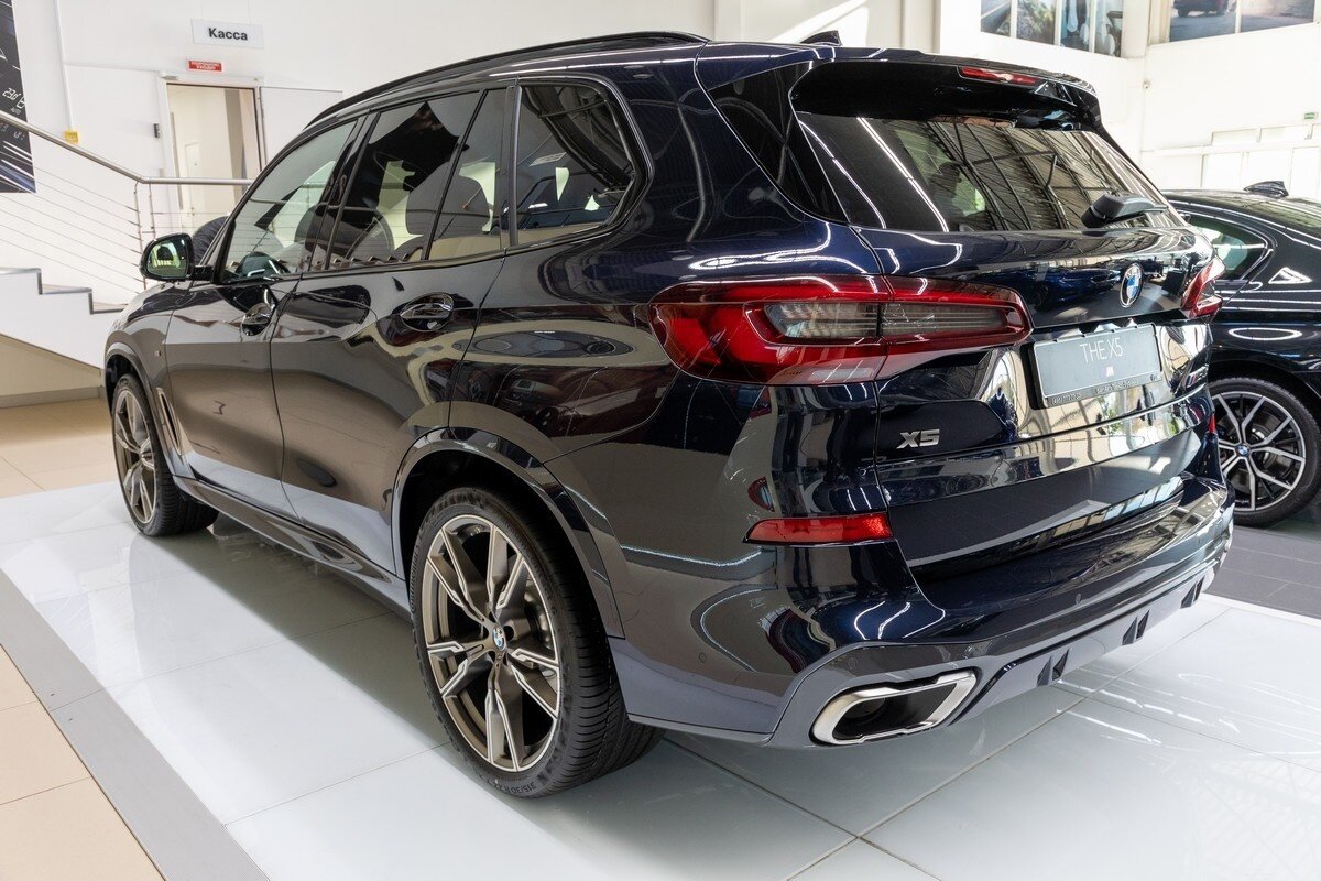 Check price and buy New BMW X5 M50d (G05) For Sale