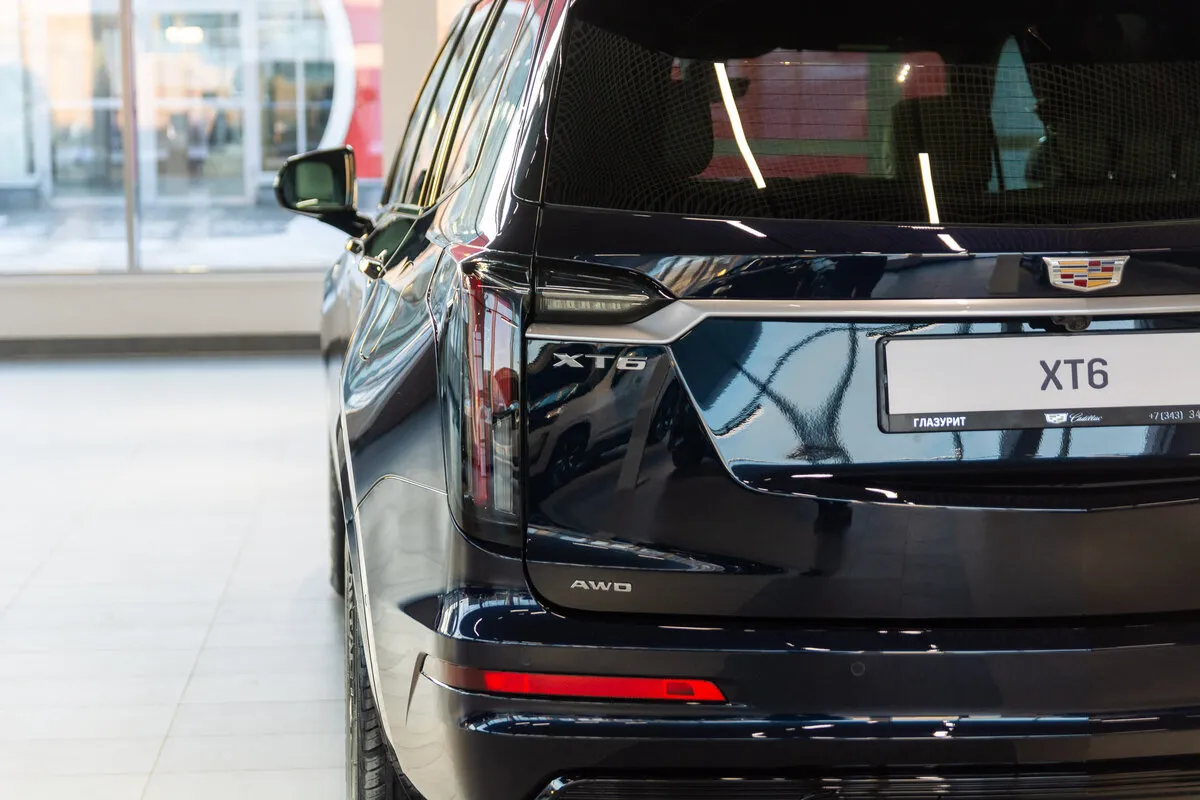 Check price and buy New Cadillac XT6 For Sale