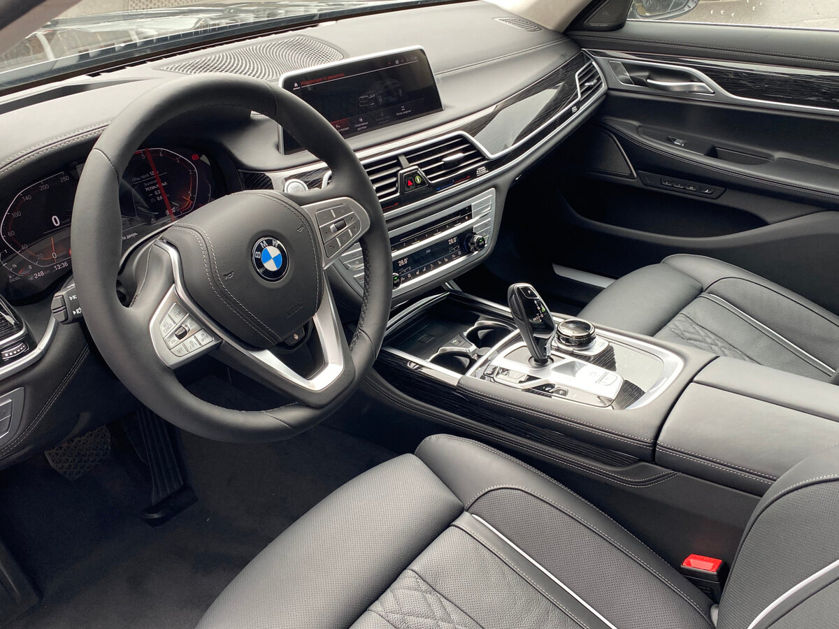 Buy New BMW 7 series Long 730Ld xDrive (G11/G12) Restyling