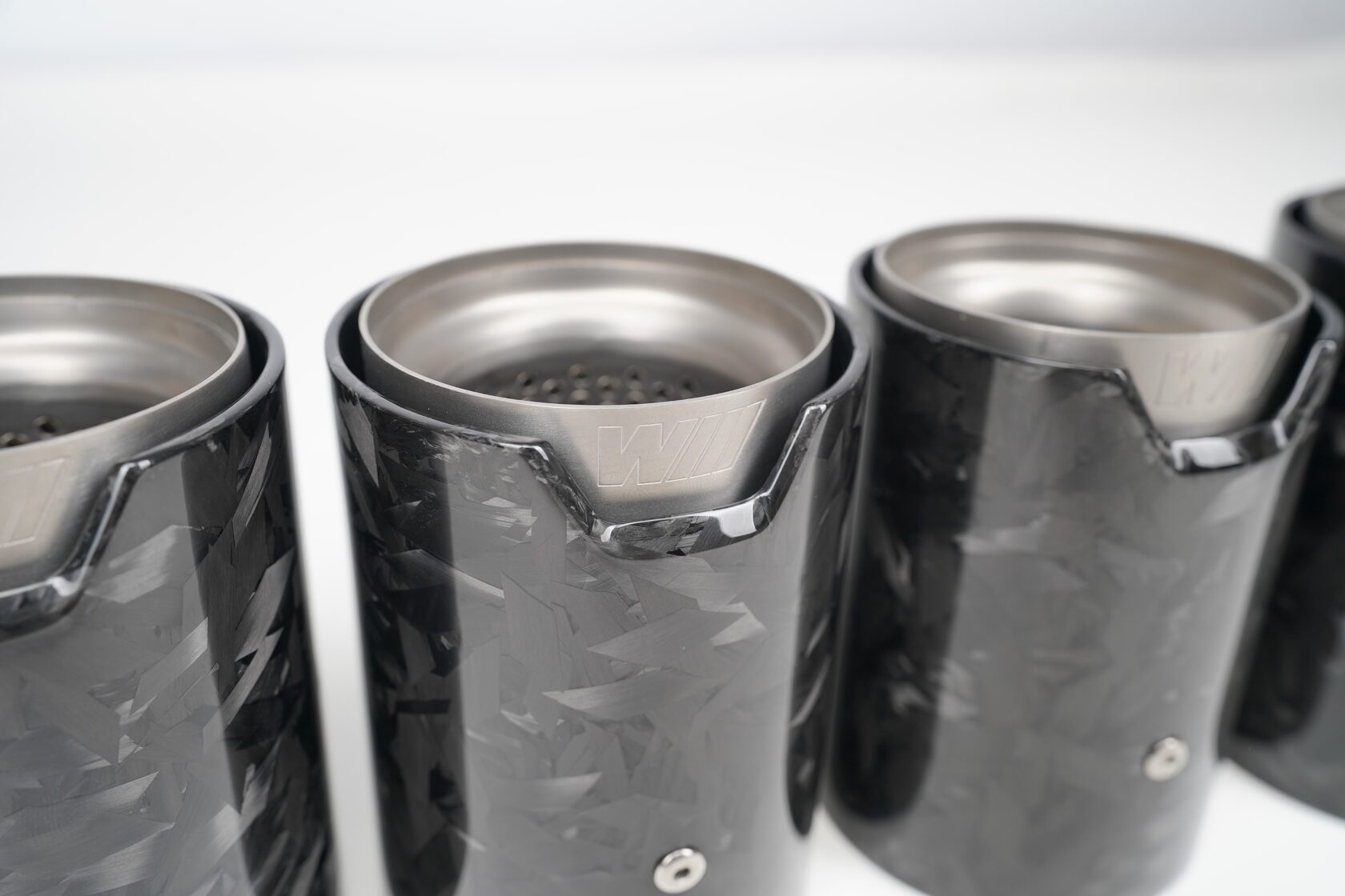 Titanium + forged carbon exhaust tips for BMW M8 Coupe F91/F92/F93