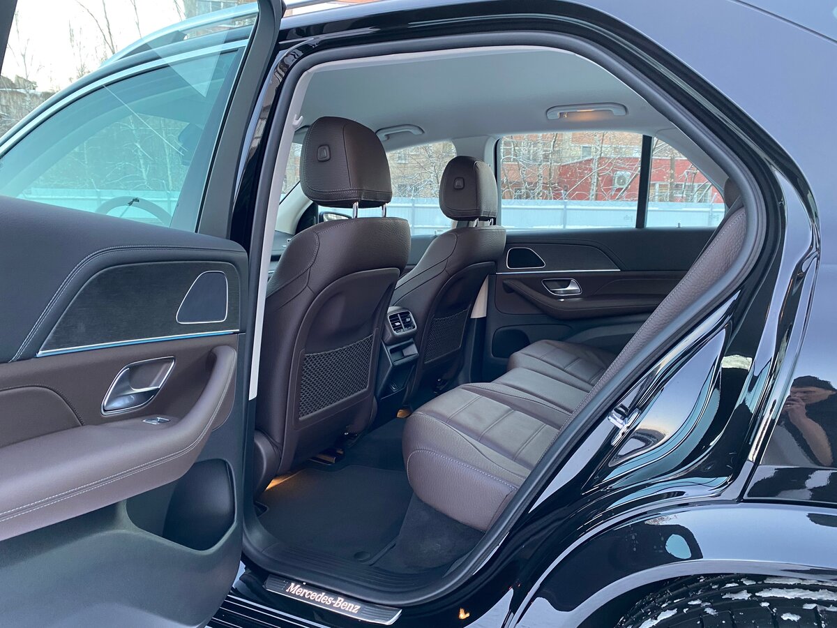 Check price and buy New Mercedes-Benz GLE 300 d (V167) For Sale