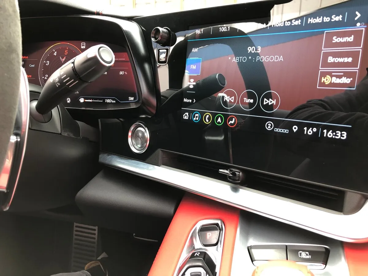 Check price and buy New Chevrolet Corvette Stingray C8 For Sale