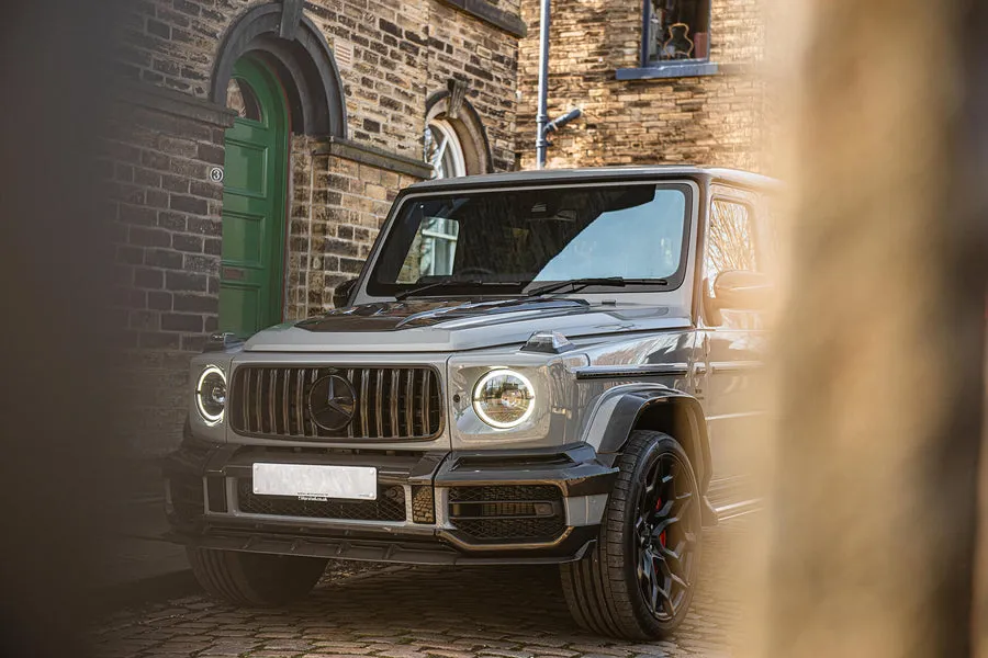 Check our price and buy Kahn Design carbon fiber body kit set for Mercedes-Benz G-class W463A