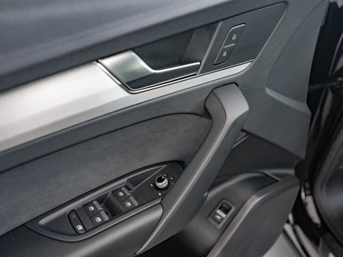 Check price and buy New Audi Q5 Sportback 45 TFSI (FY) For Sale