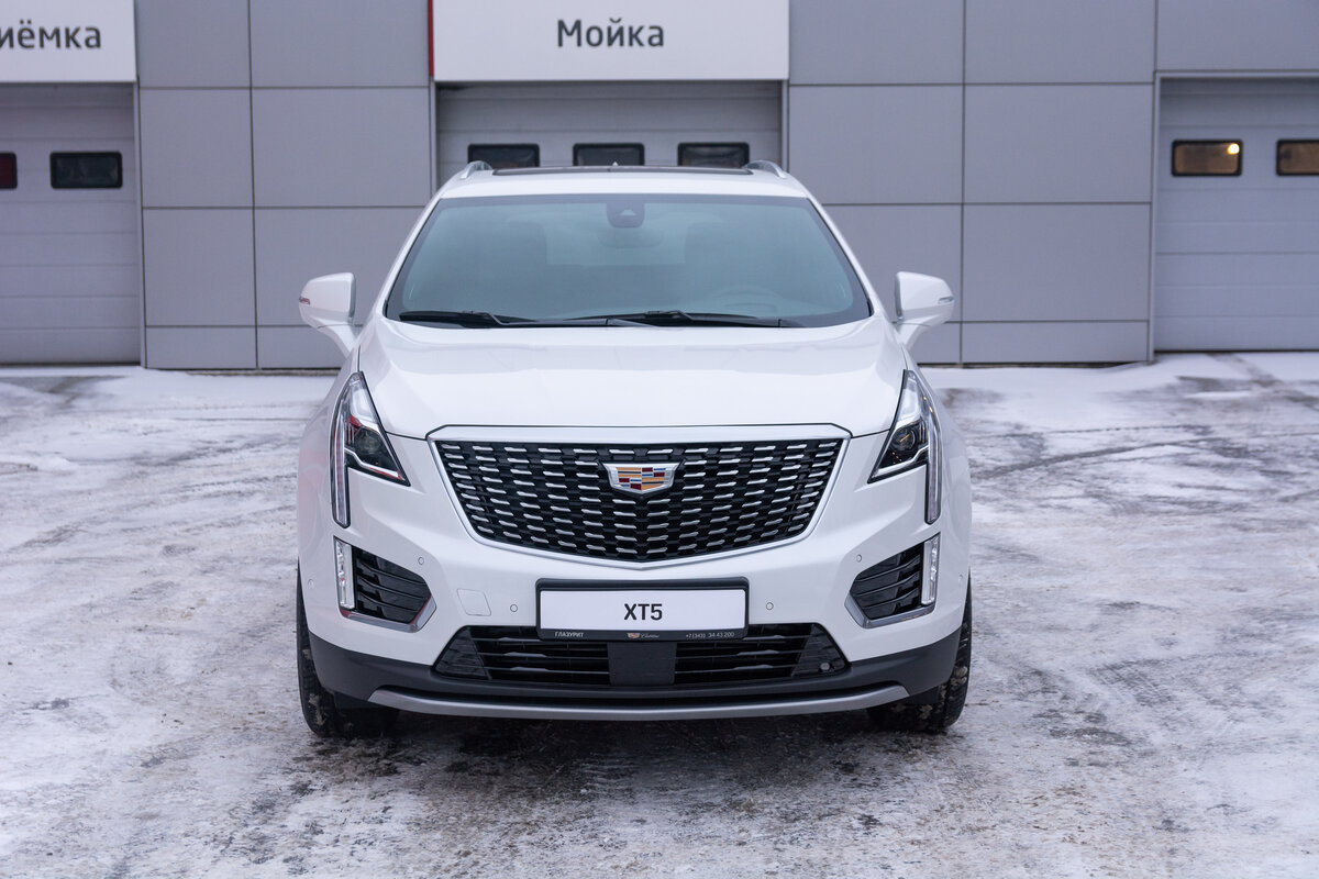 Check price and buy New Cadillac XT5 Restyling For Sale