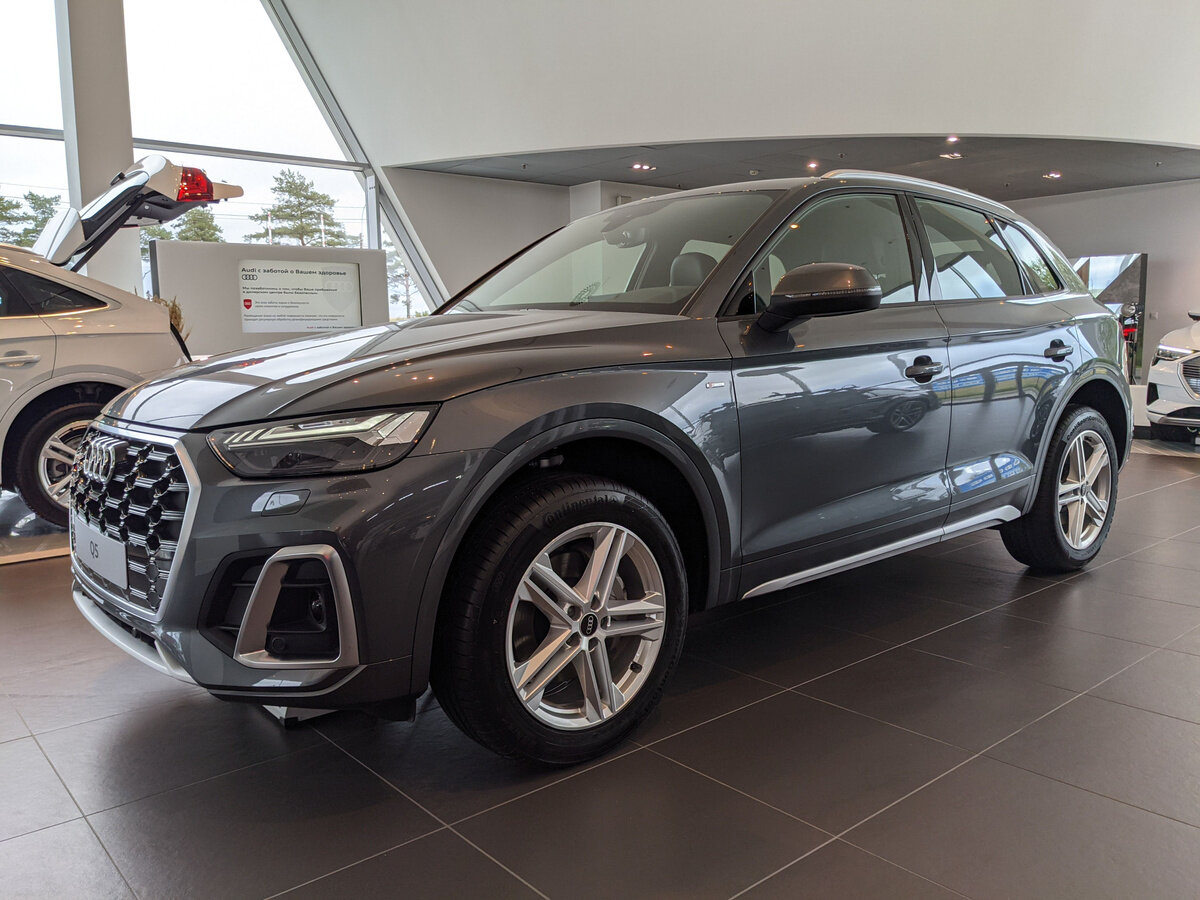 Check price and buy New Audi Q5 45 TFSI (FY) Restyling For Sale