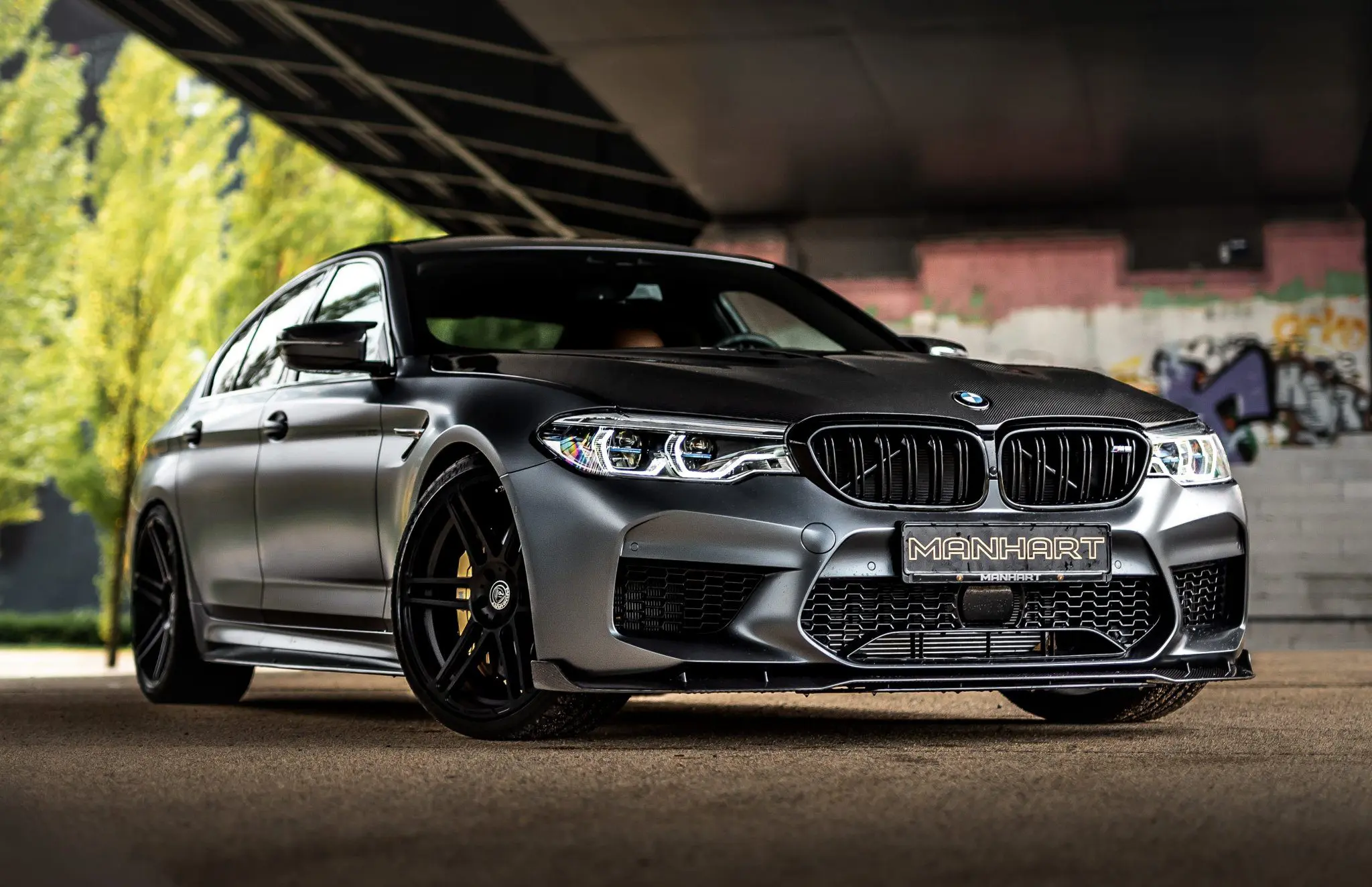 Auto Bmw M5 F90 Manhart