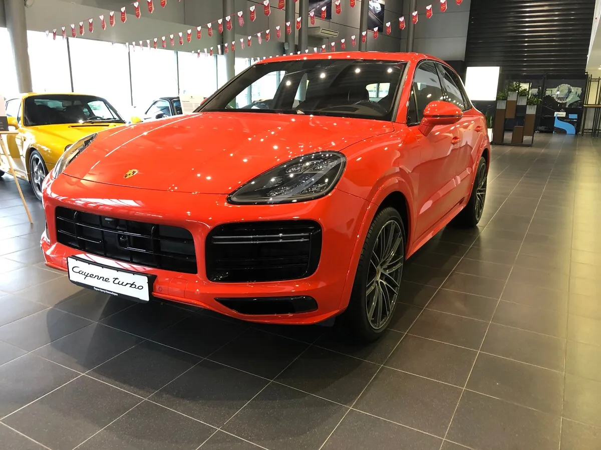 Buy New Porsche Cayenne Turbo