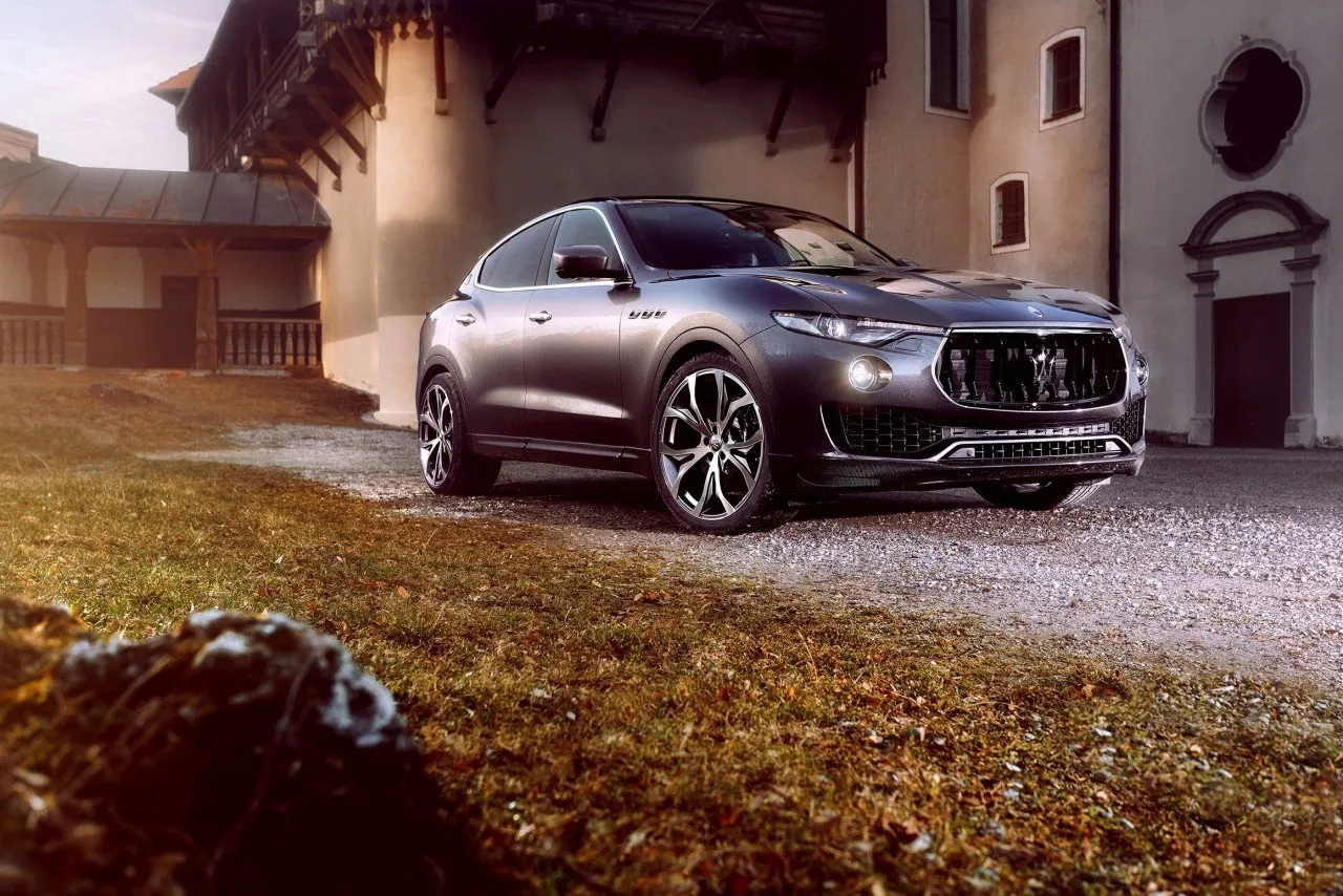 Check price and buy Novitec Carbon Fiber Body kit set for Maserati Levante