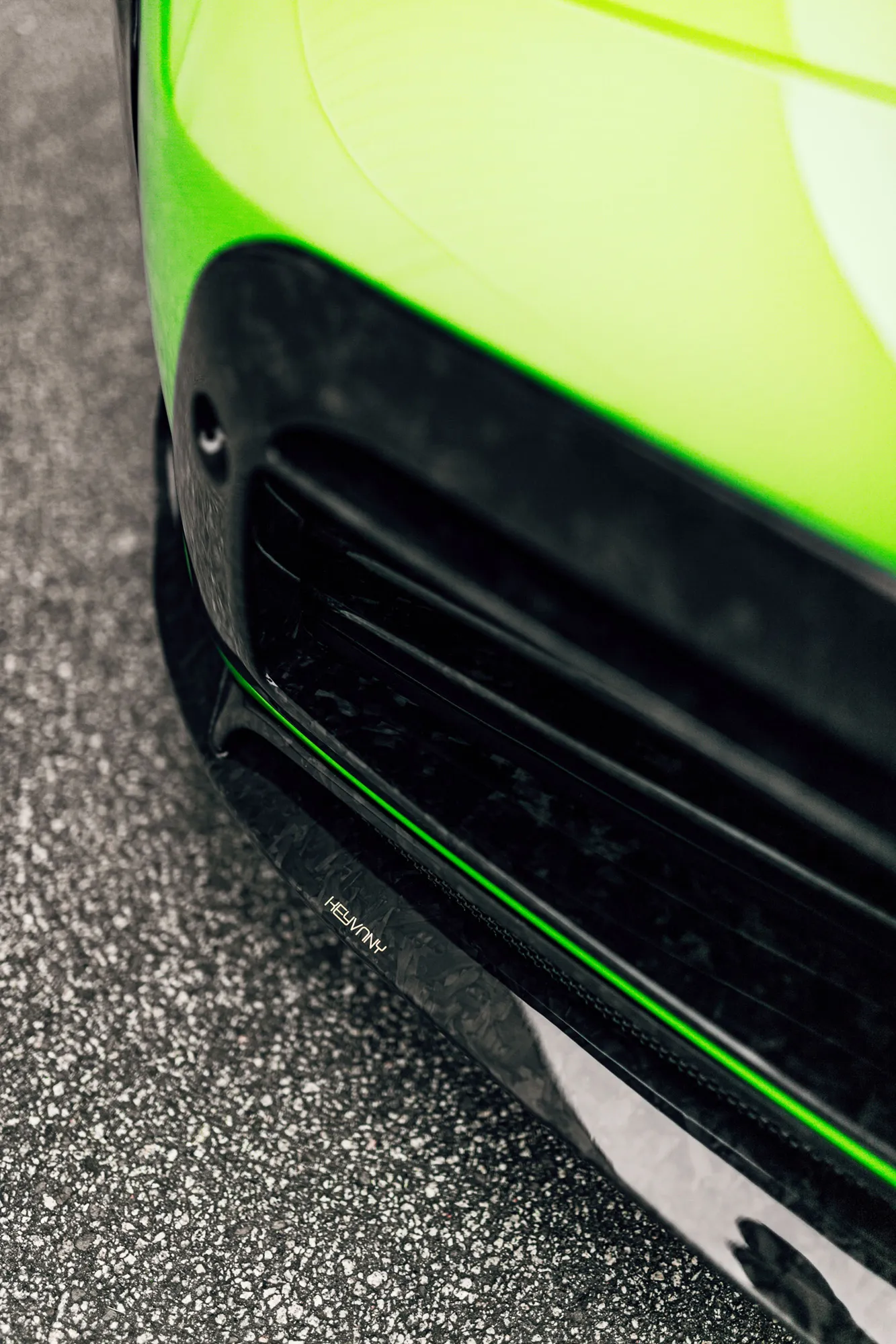 Check price and buy Keyvany Carbon Fiber Body kit set for Porsche 911 GTR based on 992