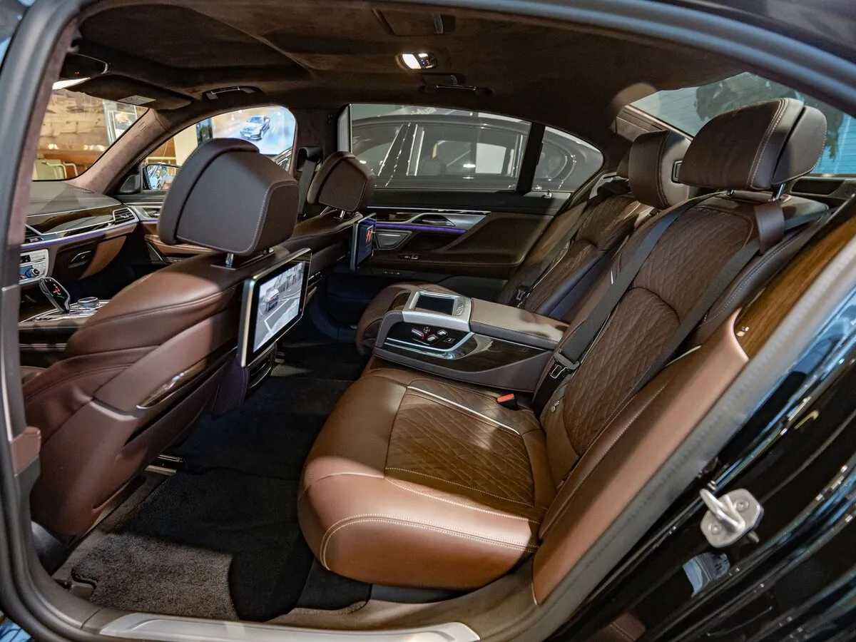 Check price and buy New BMW 7 series Long 740Ld xDrive (G11/G12) Restyling For Sale