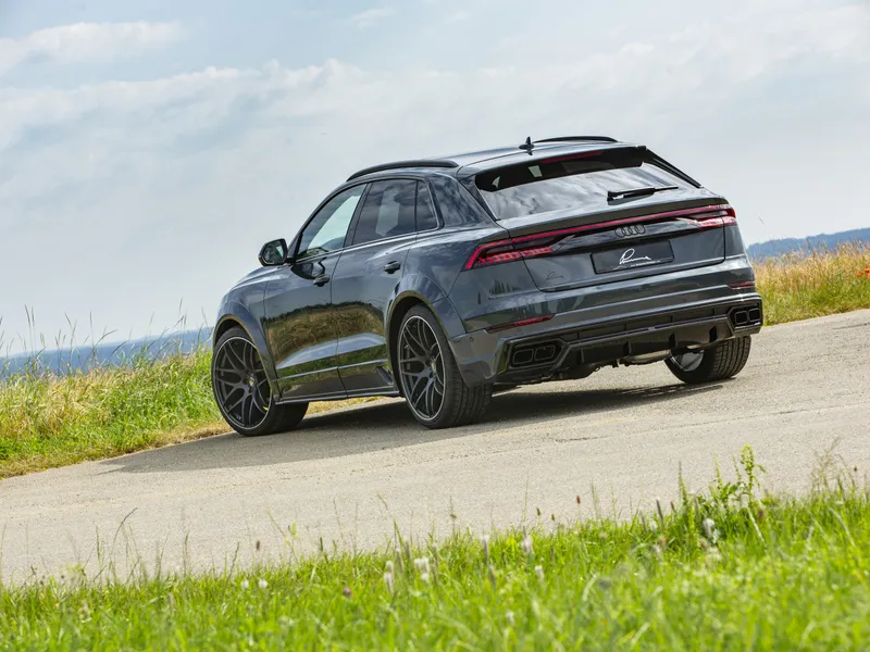 Check our price and buy Lumma CLR 8S body kit for Audi Q8