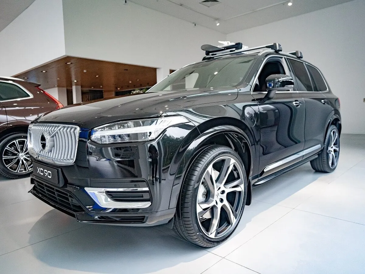 Check price and buy New Volvo XC90 Restyling For Sale