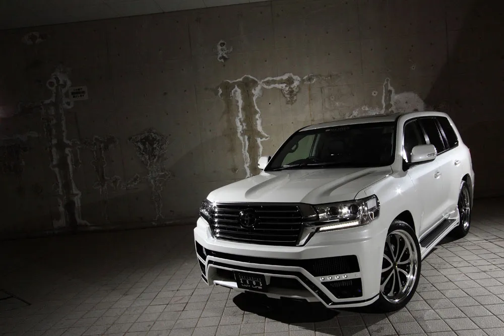 Check our price and buy M'z Speed body kit for Toyota Land Cruiser 200!