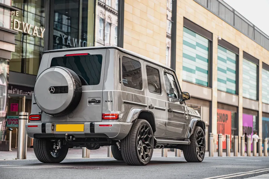 Check our price and buy Kahn Design carbon fiber body kit set for Mercedes-Benz G-class W463A