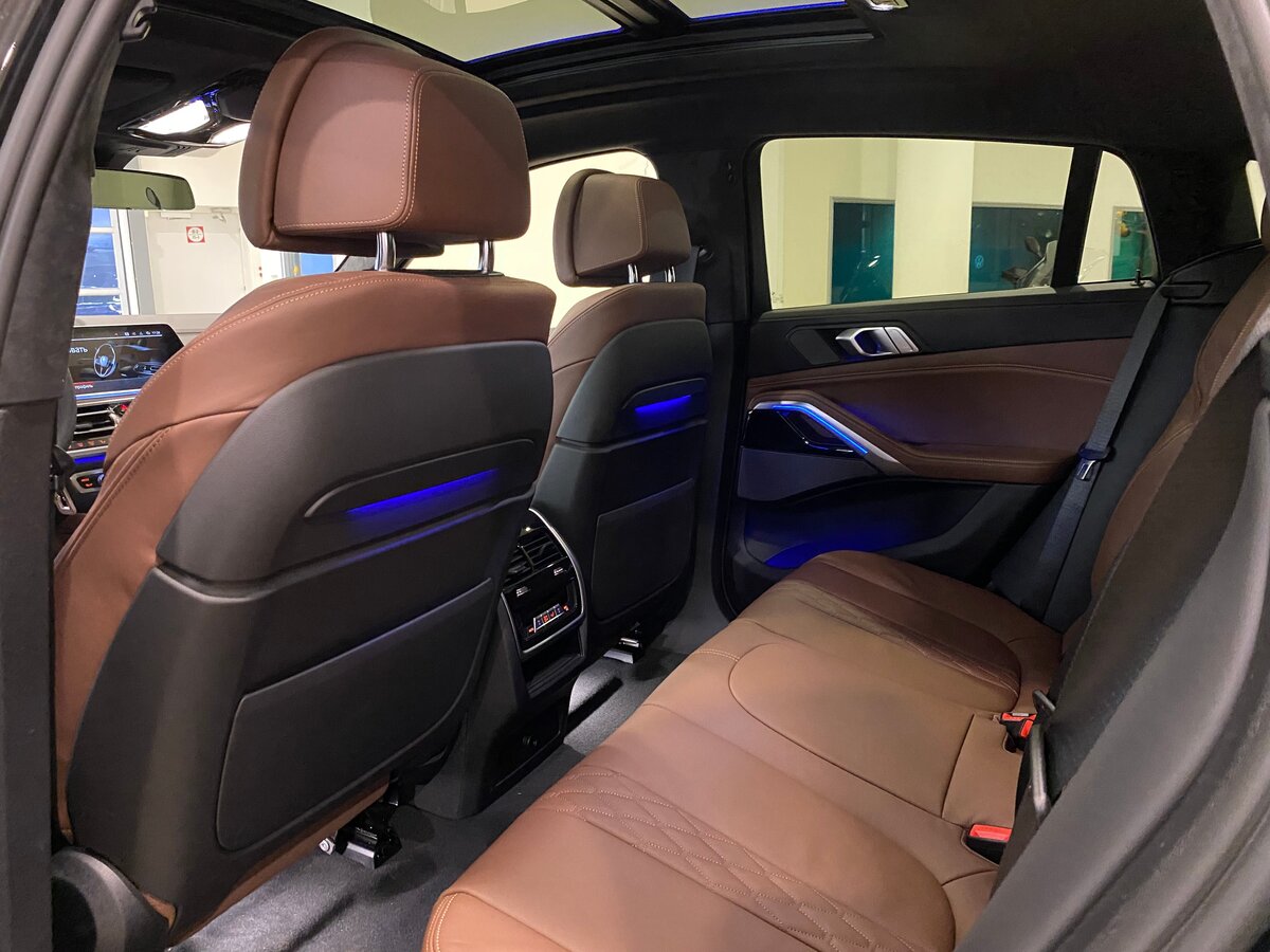 Check price and buy New BMW X6 M50i (G06) For Sale