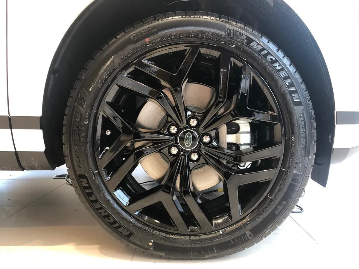 Check price and buy New Land Rover Range Rover Evoque For Sale