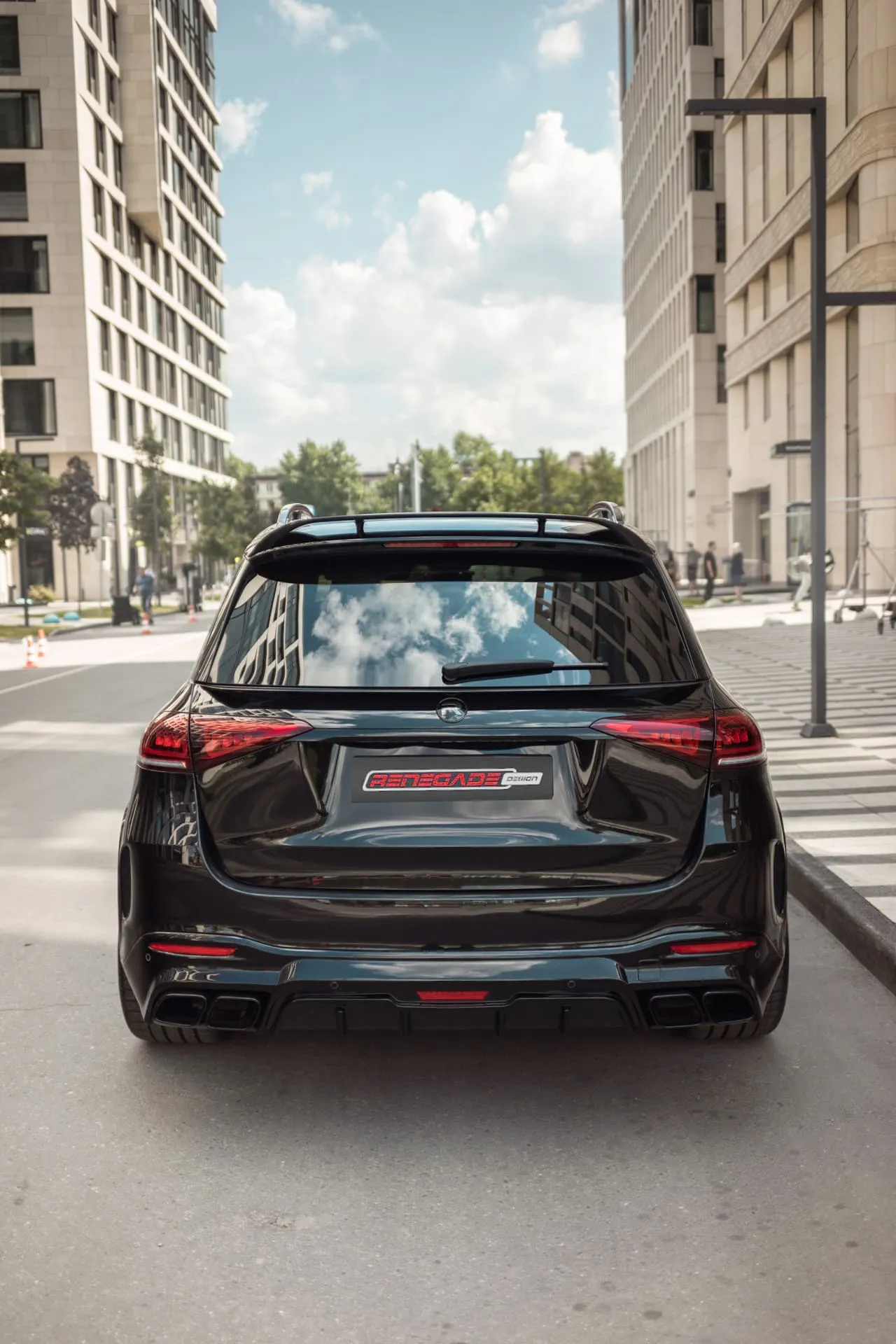Check price and buy Renegade Design body kit for  Mercedes-Benz GLE V167