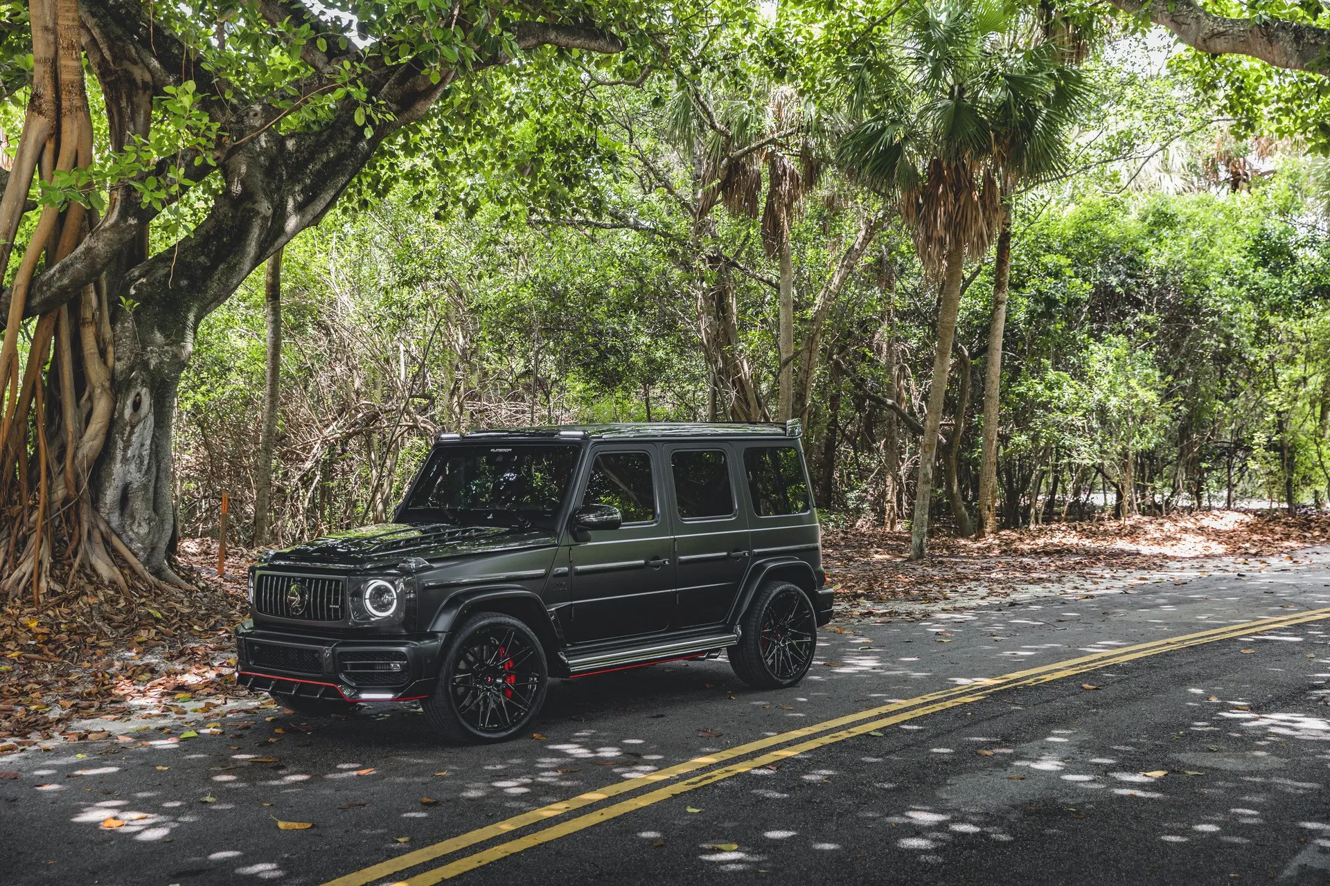 Check our price and buy Topcar Design body kit for Mercedes-Benz  G-class W463A Inferno Light