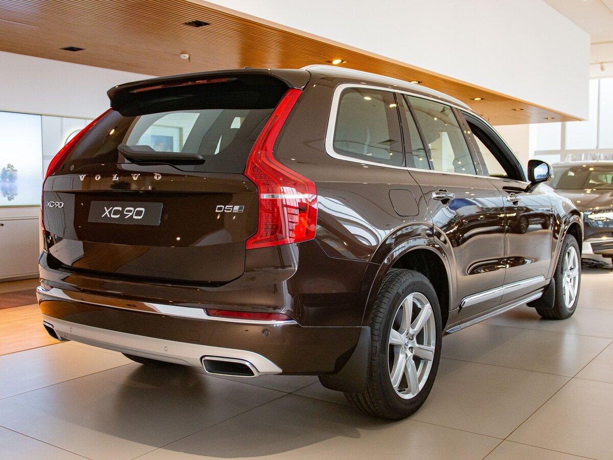 Check price and buy New Volvo XC90 Restyling For Sale