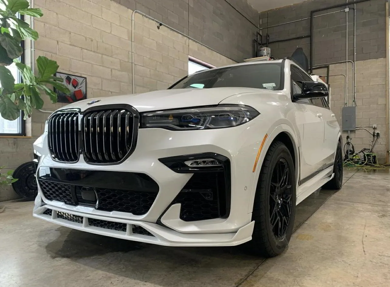 Check our price and buy Renegade Design body kit for BMW X7 G07