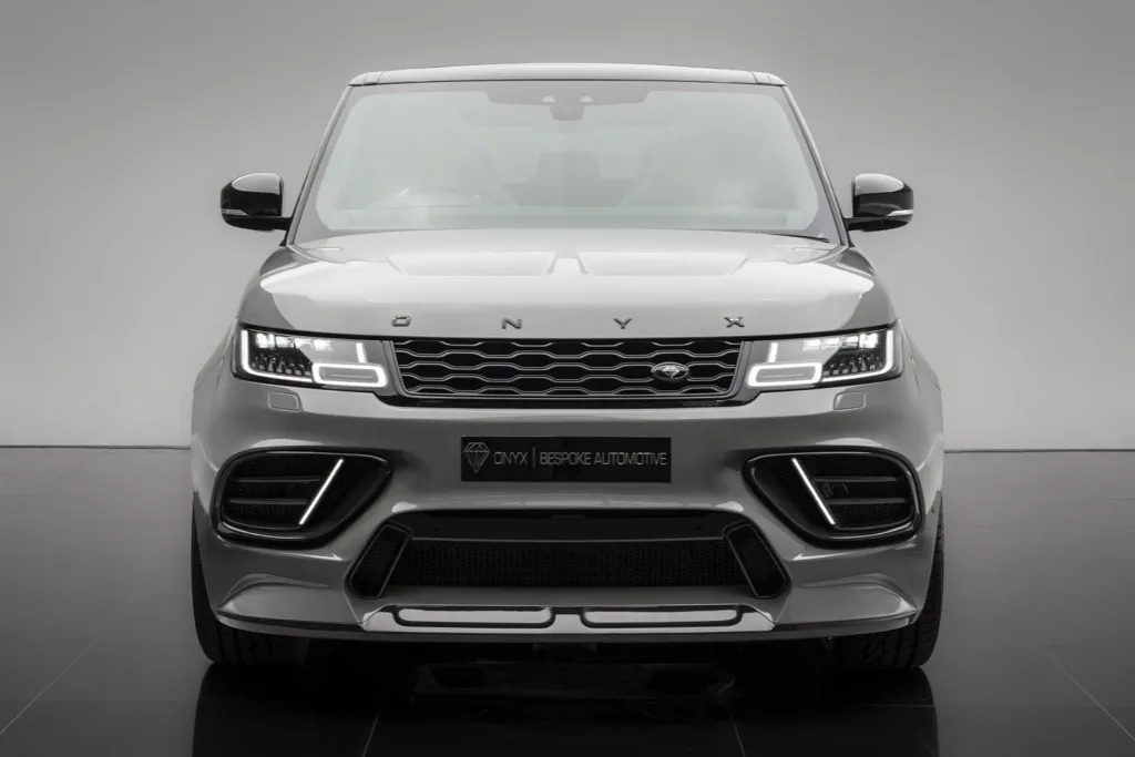 Check our price and buy Onyx body kit for Land Rover Range Rover SVR-X