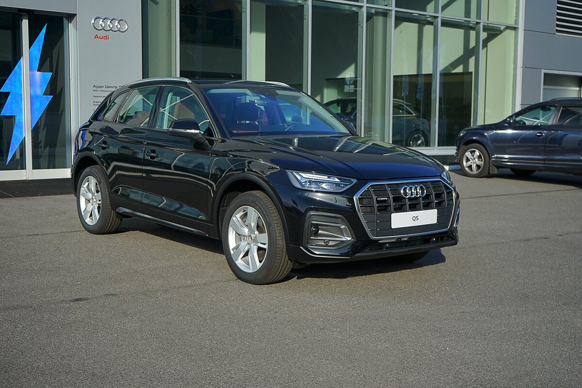 Check price and buy New Audi Q5 45 TFSI (FY) Restyling For Sale