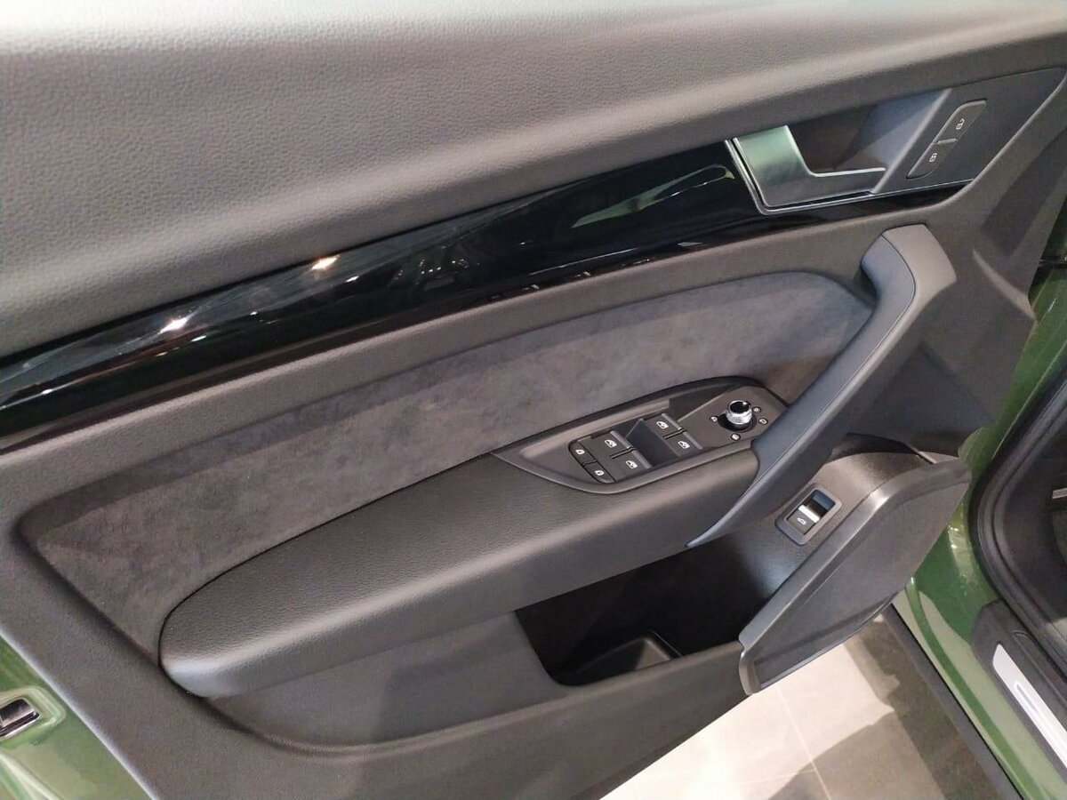 Check price and buy New Audi Q5 Sportback 45 TFSI (FY) For Sale
