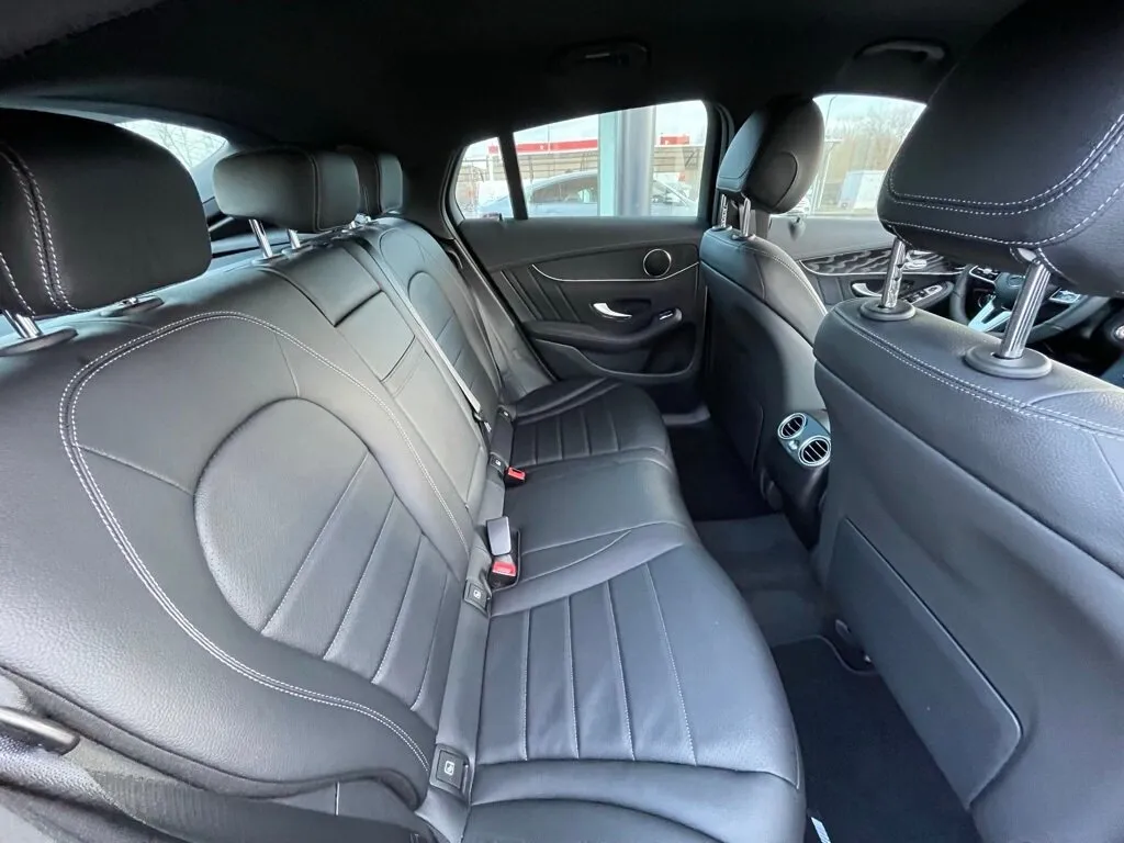 Check price and buy New Mercedes-Benz GLC Coupe 300 (C253) Restyling For Sale