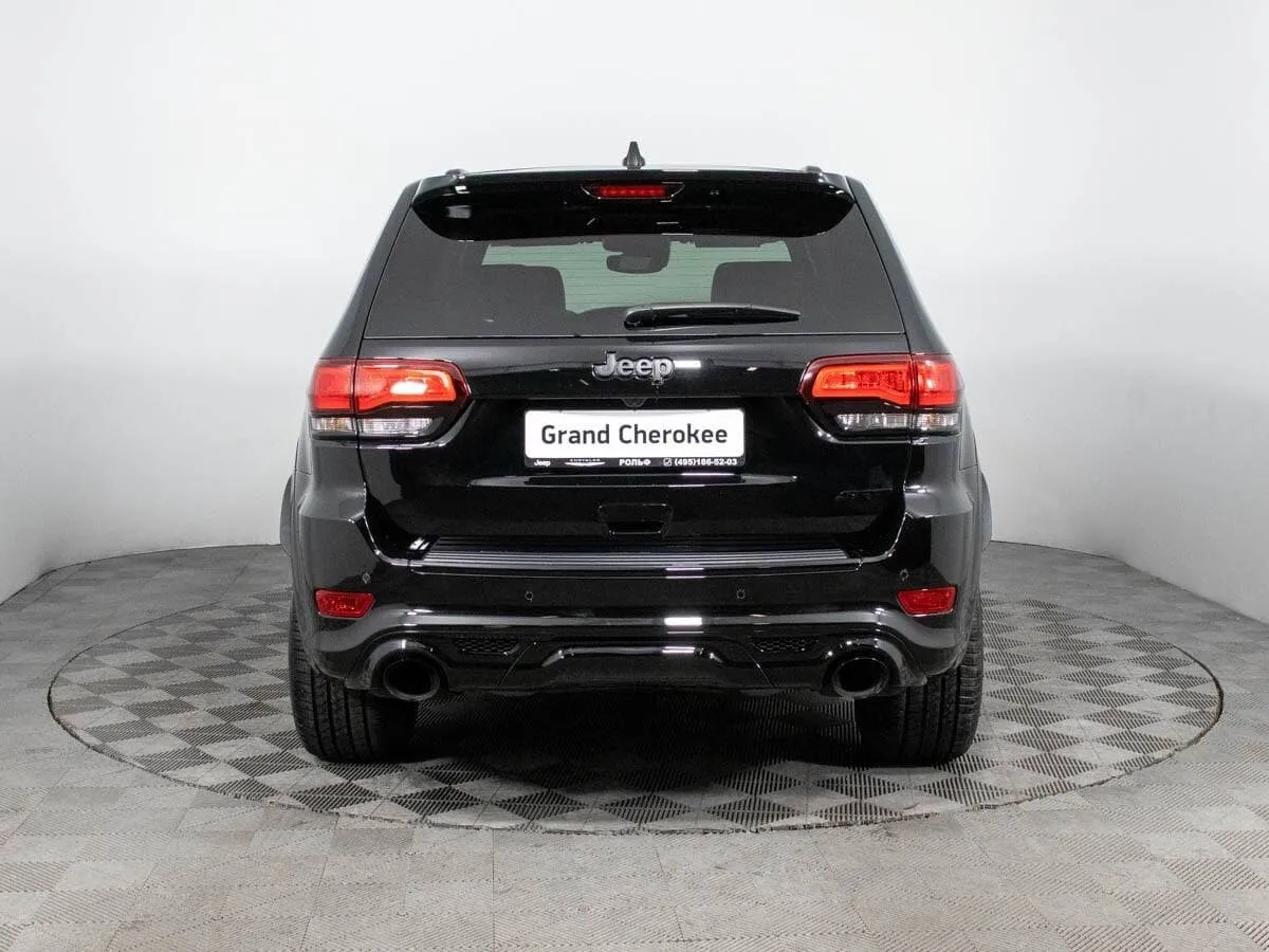 Buy New Jeep Grand Cherokee SRT (WK2) Restyling