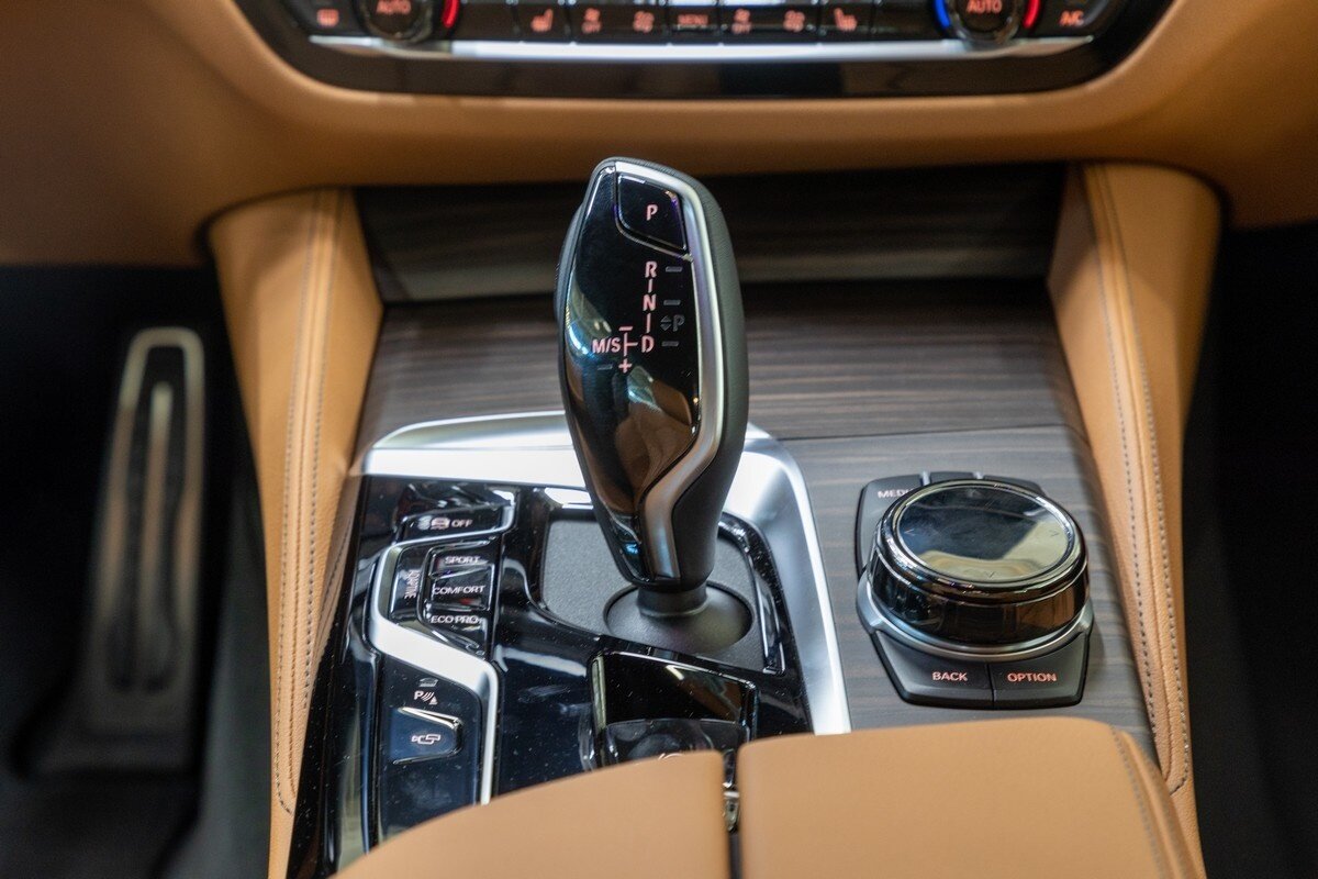 Check price and buy New BMW 5 Series 530d xDrive (G30/G31) Restyling For Sale