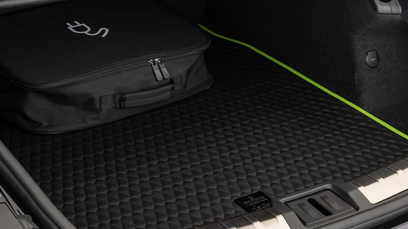 Brabus Carbon Fiber Body kit set for Porsche Taycan