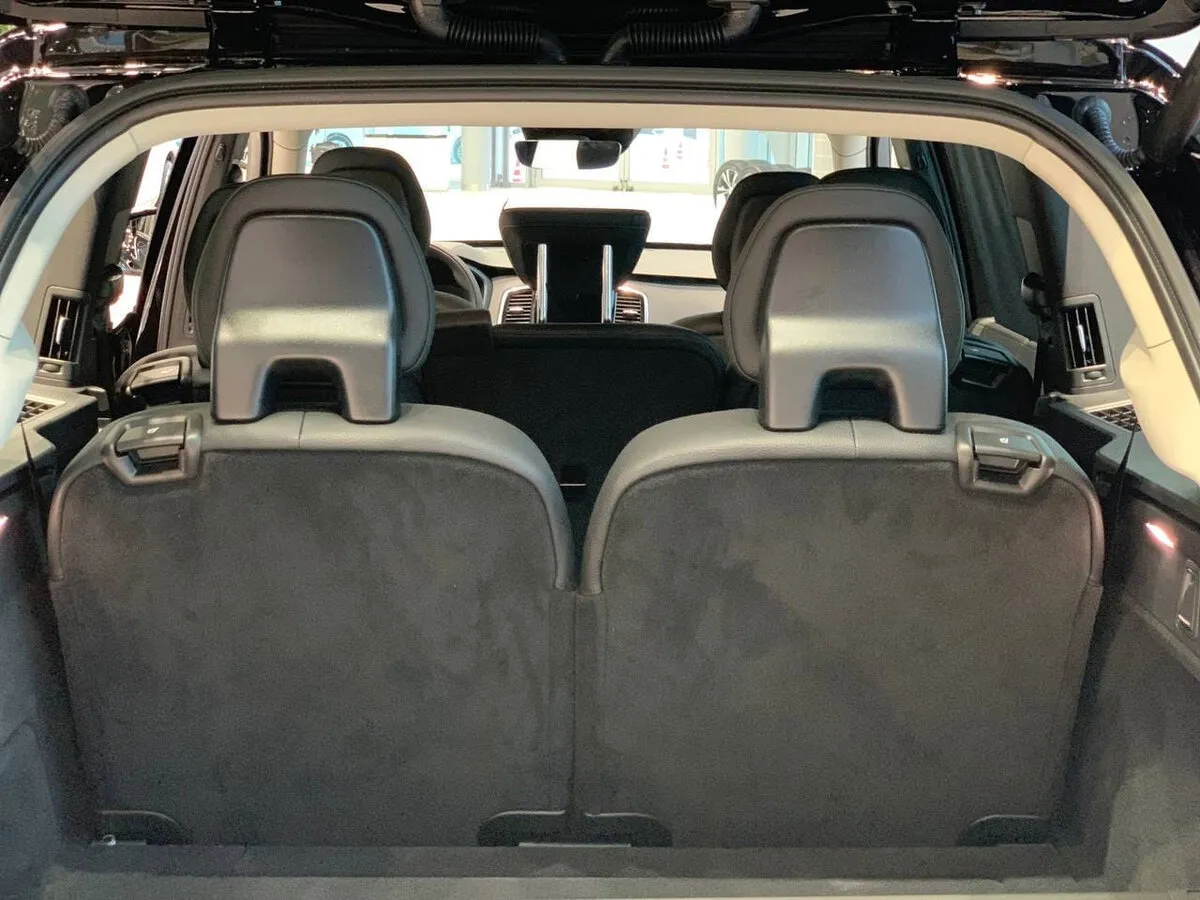 Check price and buy New Volvo XC90 Restyling For Sale