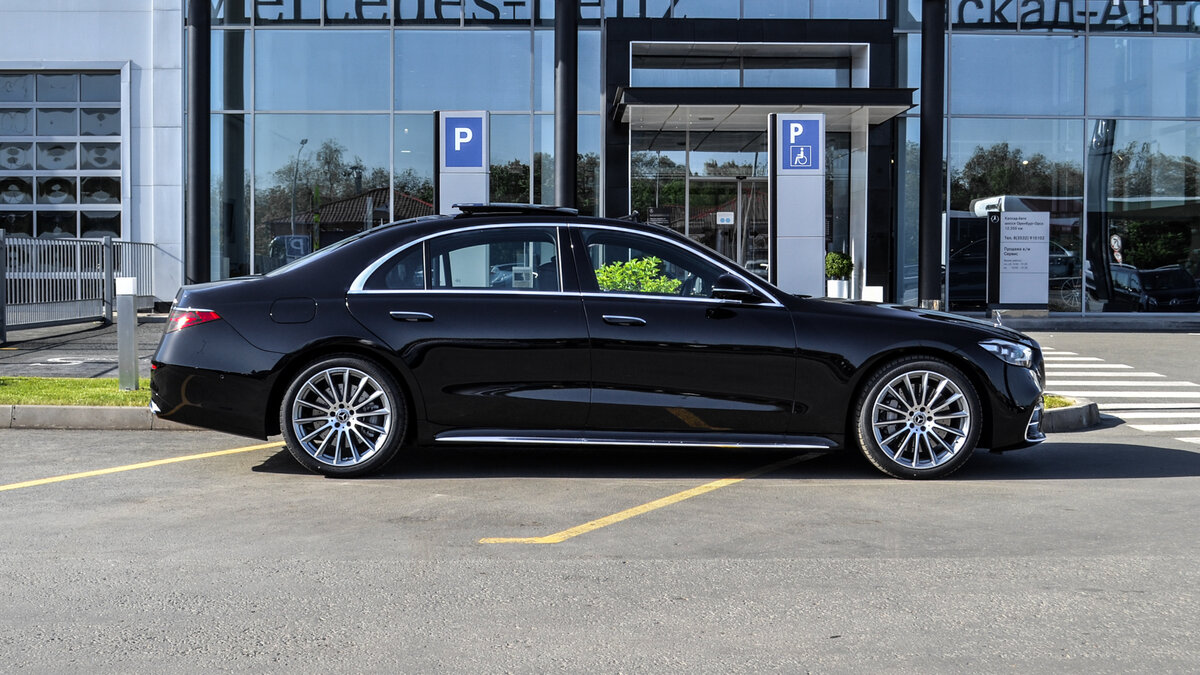 Check price and buy New Mercedes-Benz S-Class 450 Long (W223) For Sale