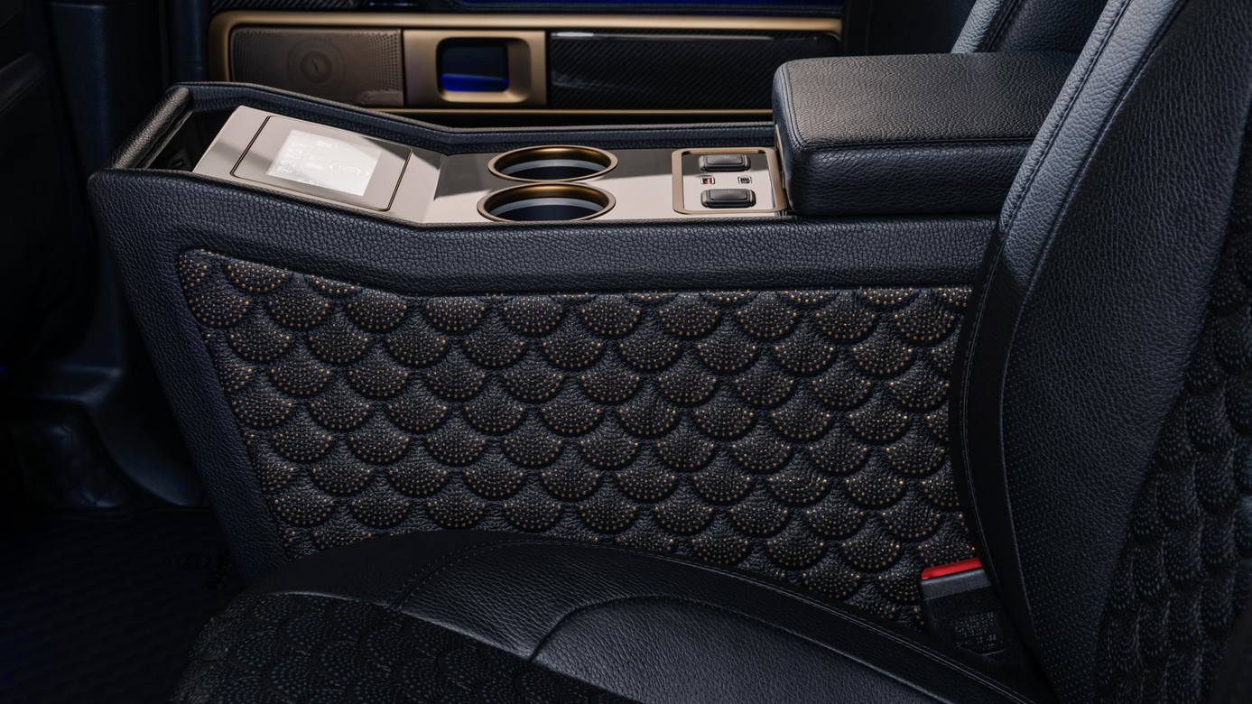 Brabus Black & Gold style interior for Mercedes G-class W463A AMG G 63