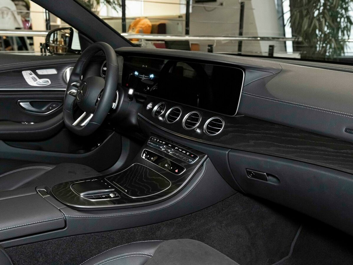 Check price and buy New Mercedes-Benz E-Class 300 d (W213, S213, C238) Restyling For Sale