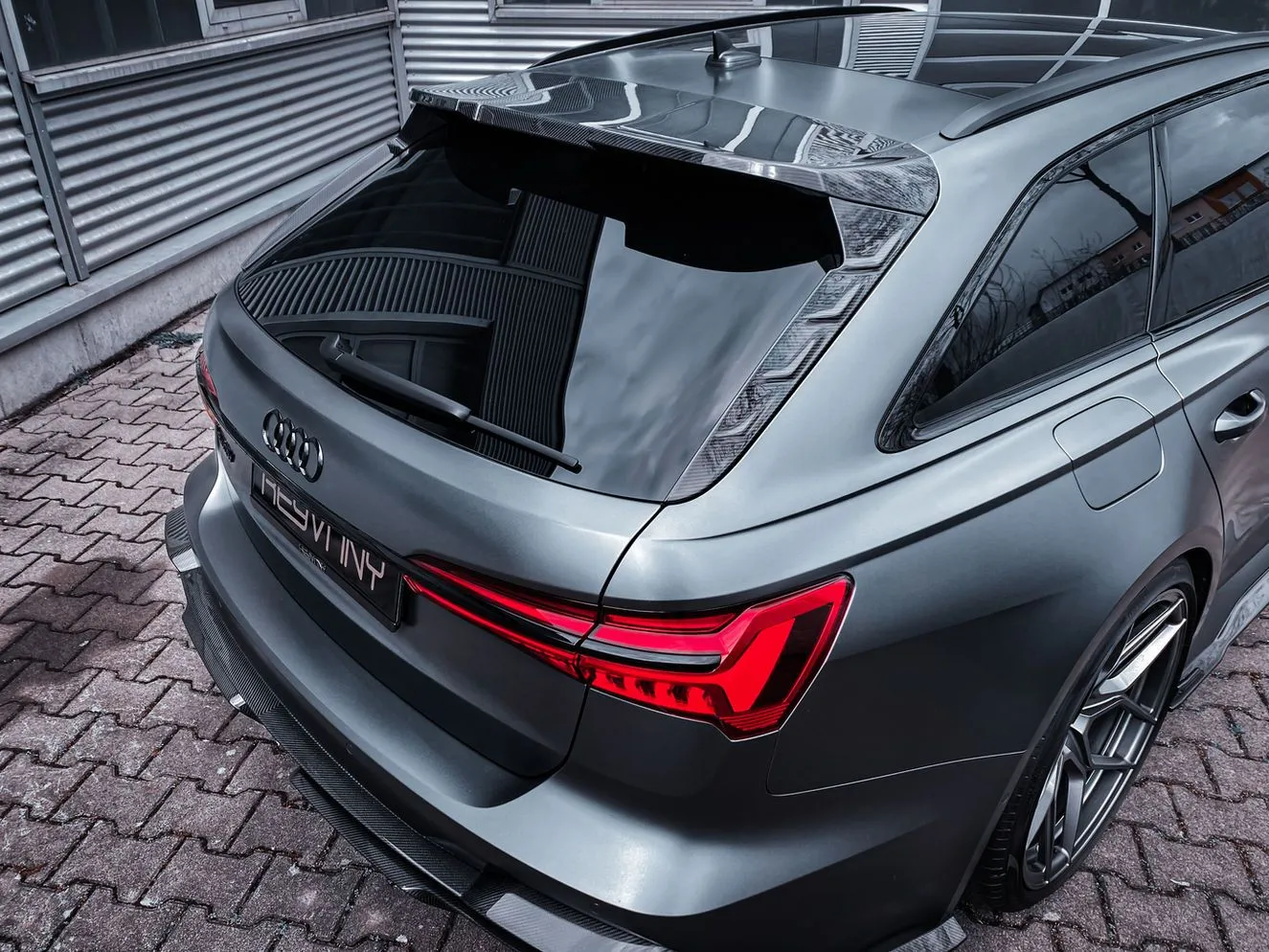 Check price and buy Keyvany Carbon Fiber Body kit set for Audi RS 6 C8