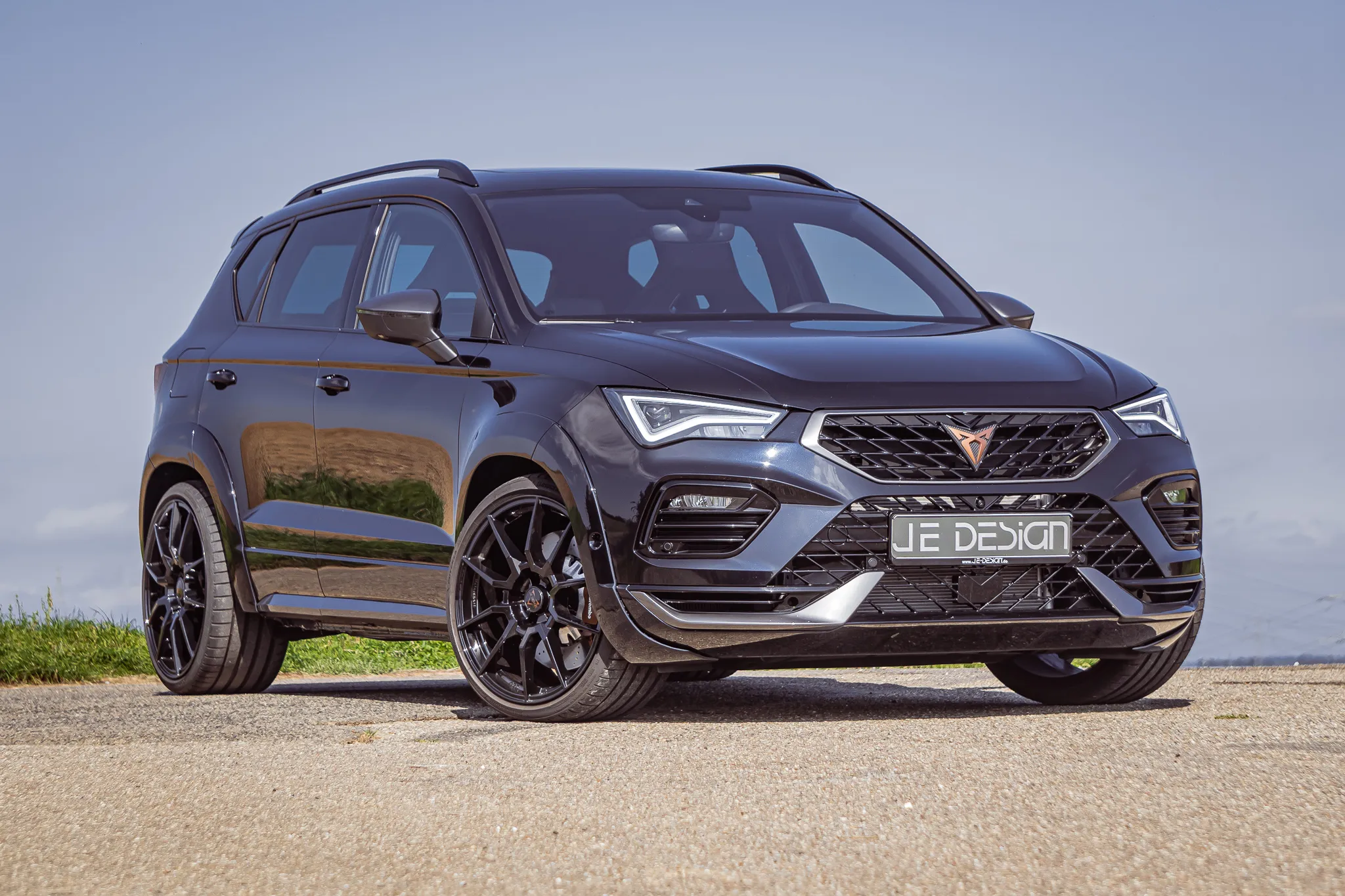 Check our price and buy JE Design body kit for Cupra Ateca 5FP facelift!